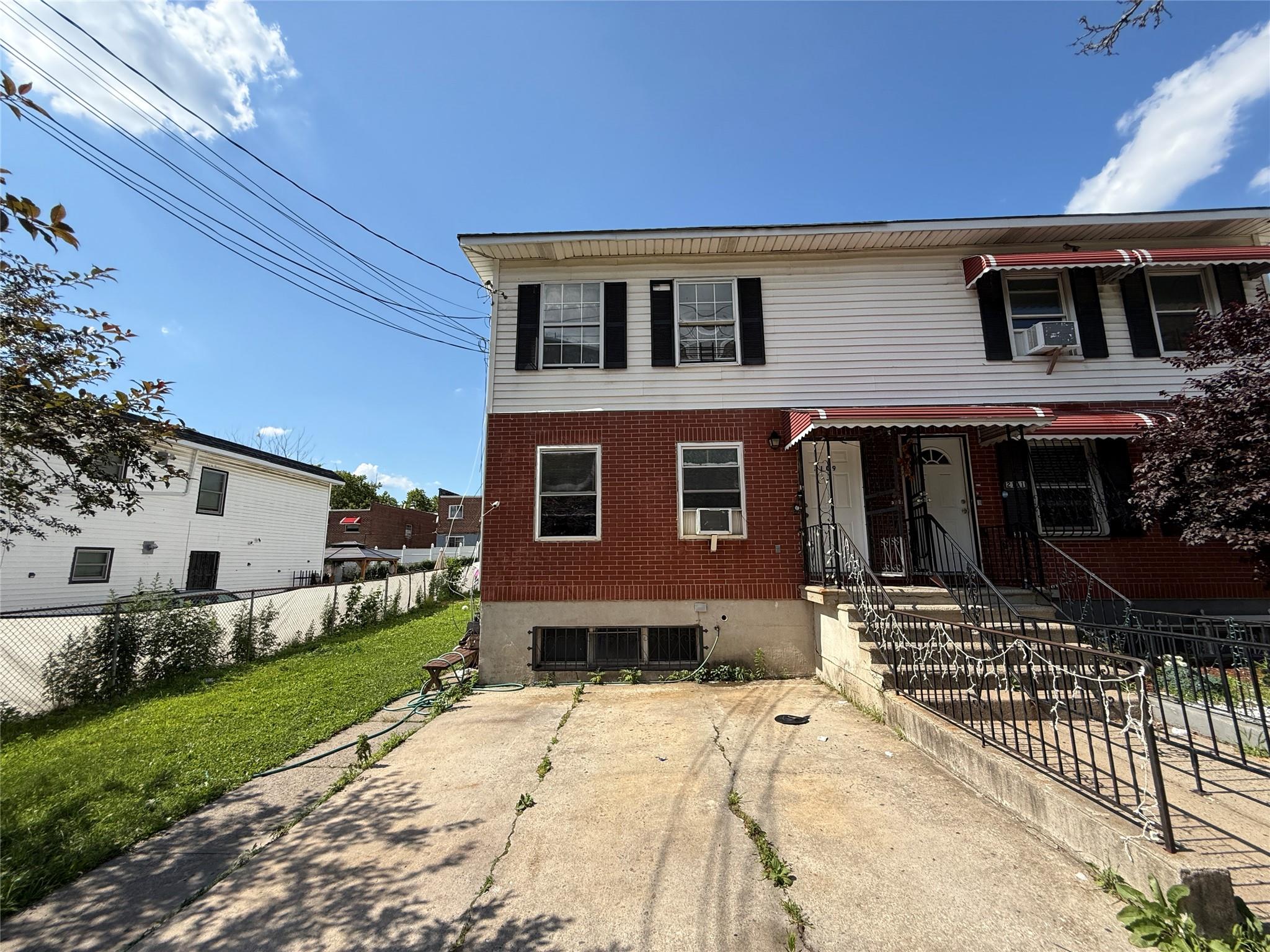 #1 photo, 2109 Seward Avenue, Bronx , NY 10473