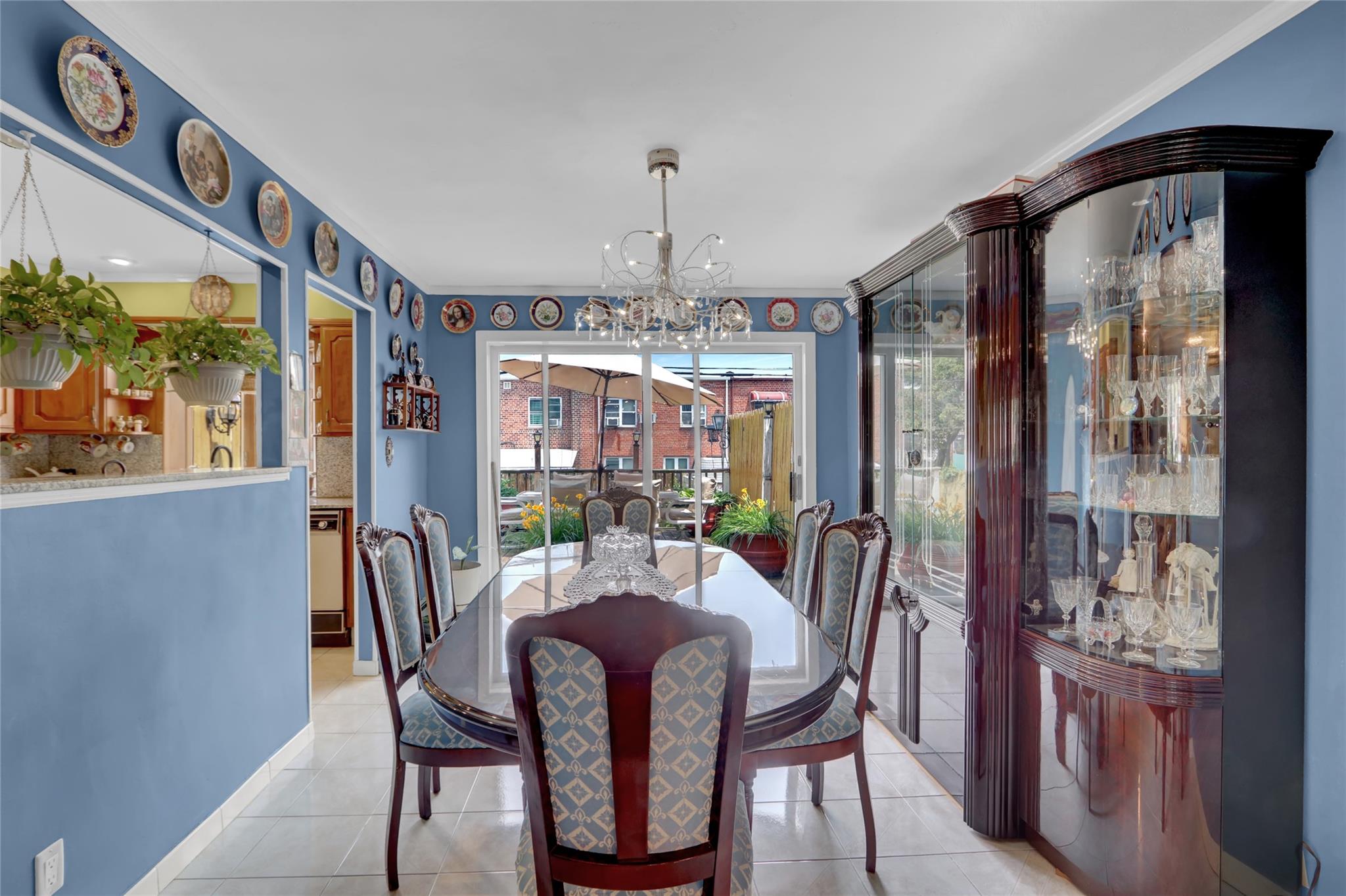 #6 photo, 25-27 76th Street, クイーンズ区 Jackson Heights , NY 11370