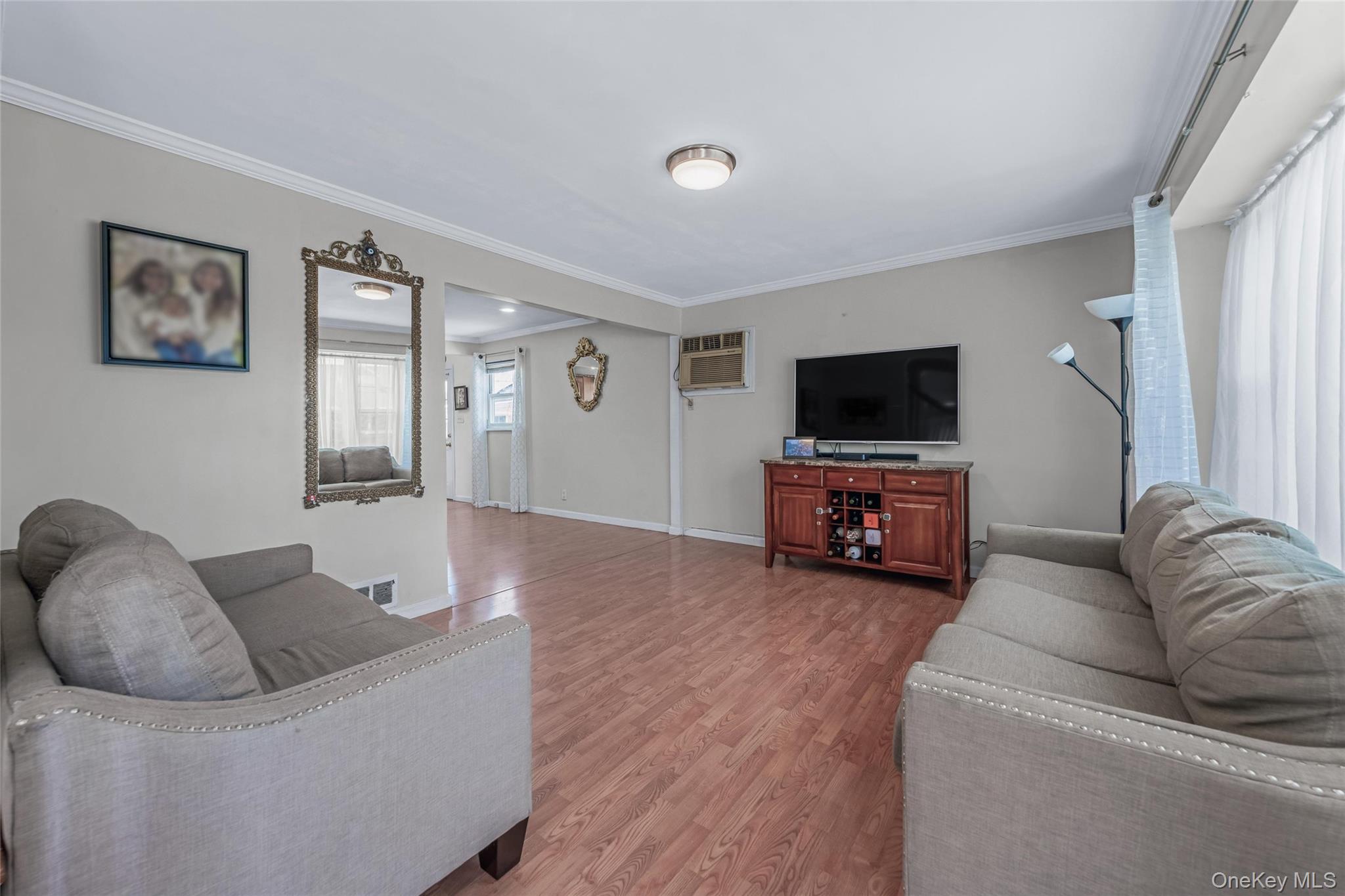 #6 photo, 757 Marion, Franklin Square , NY 11010