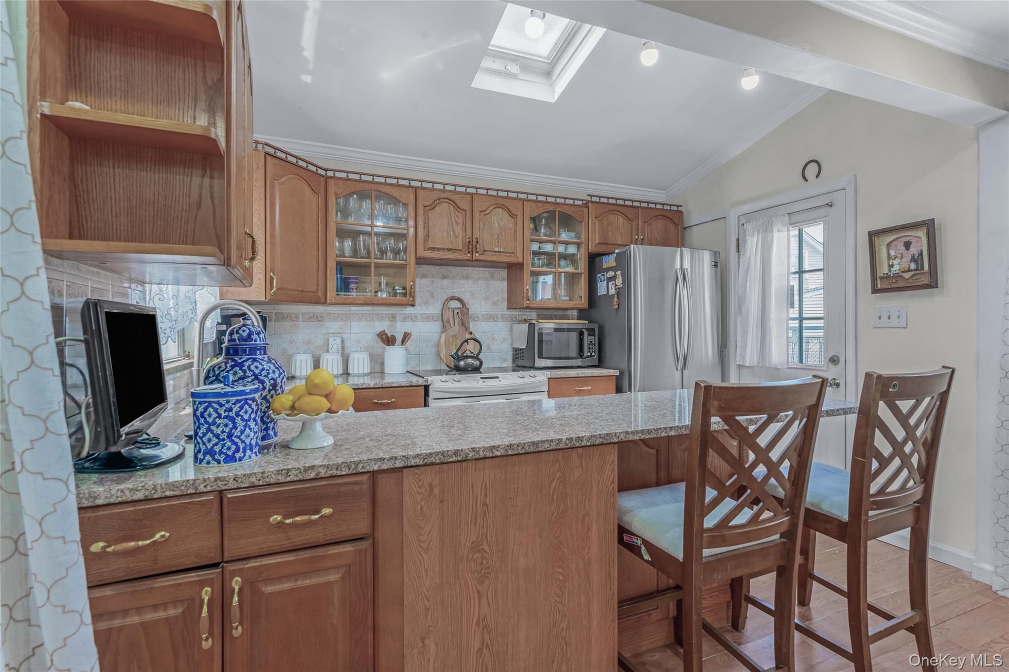 #7 photo, 757 Marion, Franklin Square , NY 11010