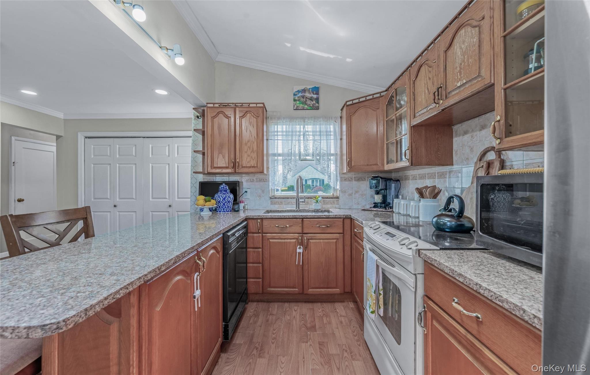 #8 photo, 757 Marion, Franklin Square , NY 11010