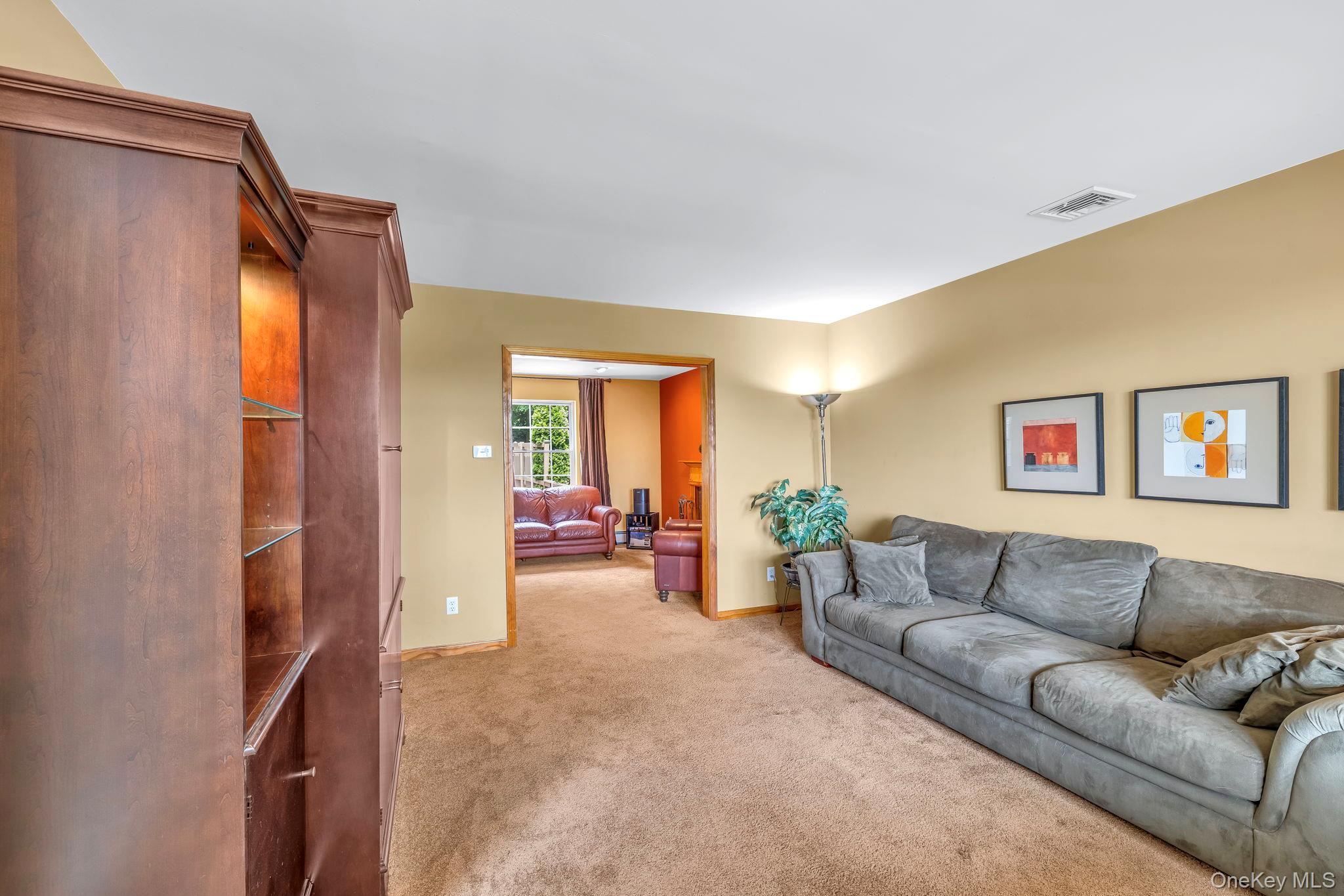 #20 photo, 34 Melissa Lane, Washingtonville , NY 10992