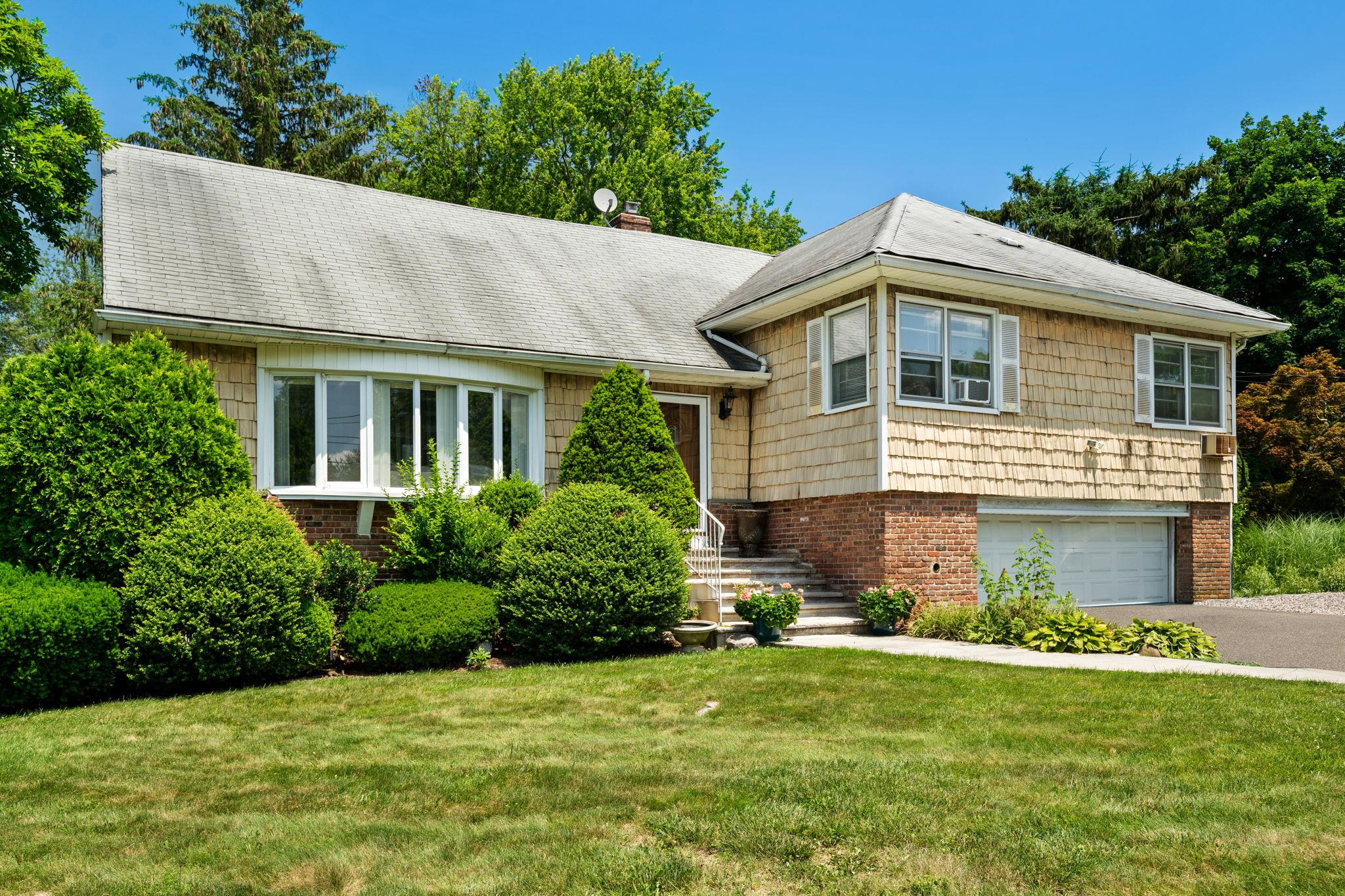 #1 photo, 63 Bonnie Meadow Road, Scarsdale , NY 10583