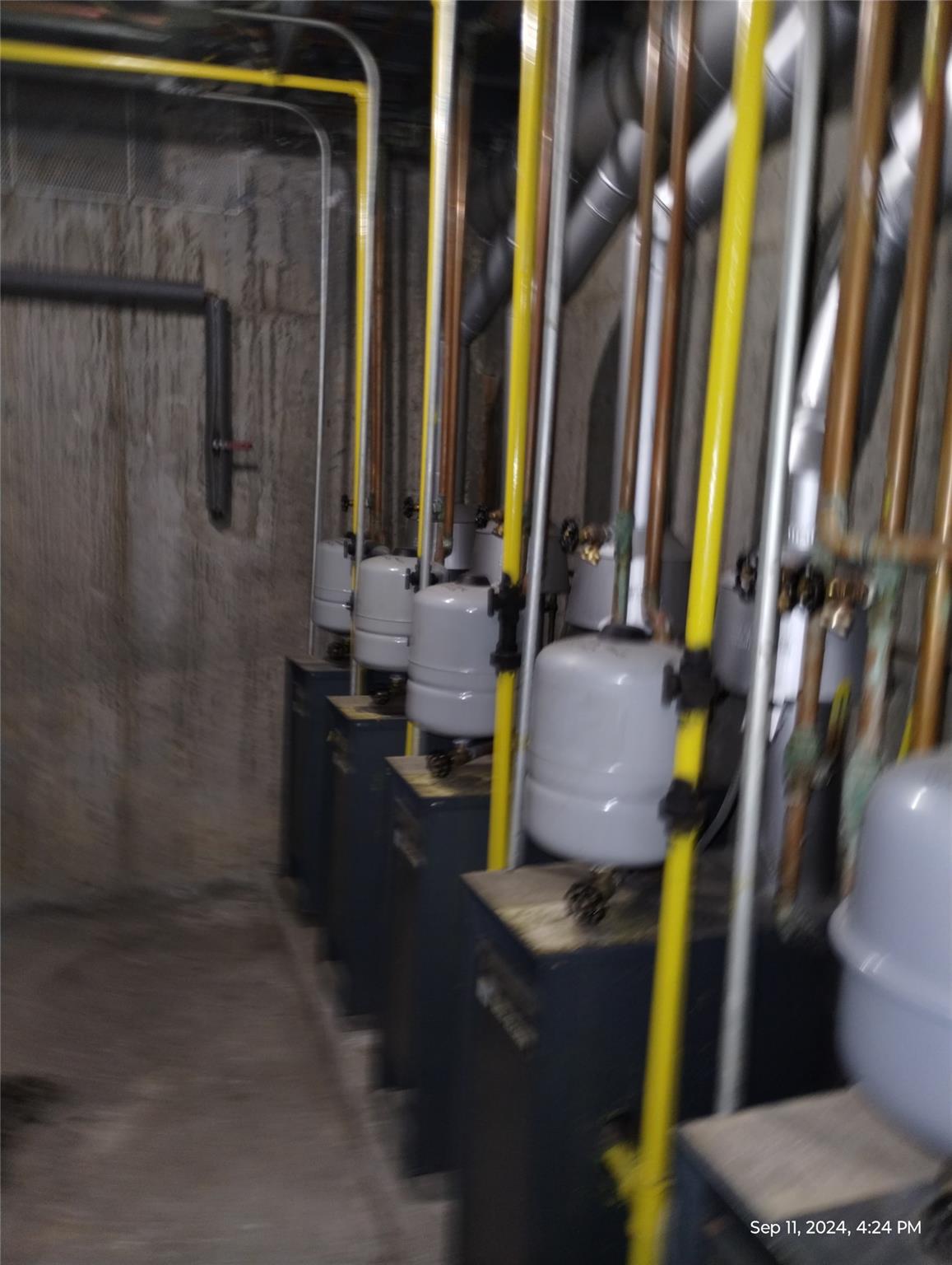 #10 photo, 5609 Van Cleef Street, クイーンズ区 Corona , NY 11368