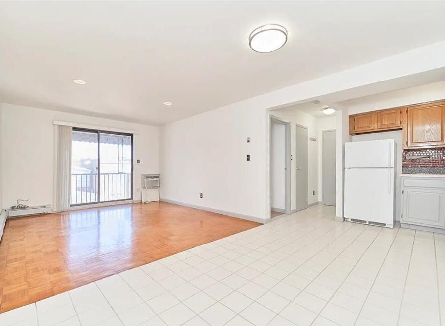 #7 photo, 5609 Van Cleef Street, クイーンズ区 Corona , NY 11368