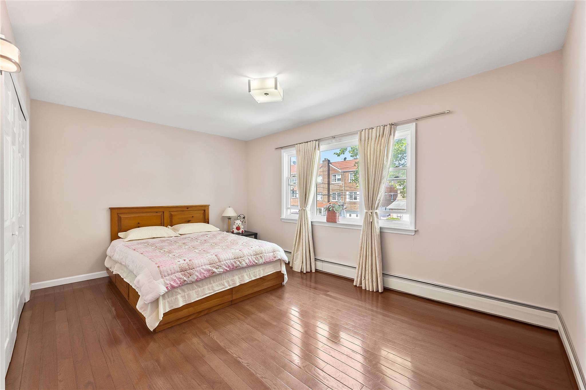 #13 photo, 59-39 156th Street, クイーンズ区 Flushing , NY 11355