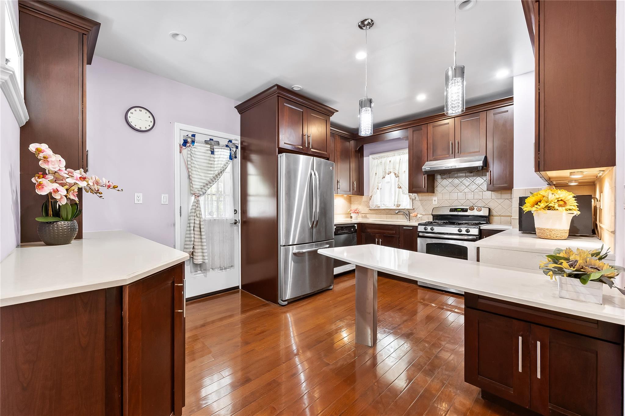 #9 photo, 59-39 156th Street, クイーンズ区 Flushing , NY 11355