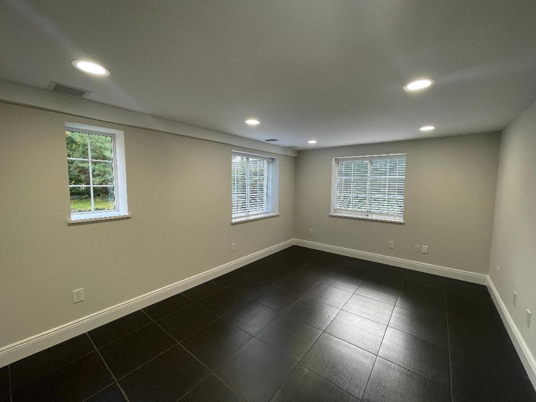 #3 photo, 50 Woodbury Road, サフォーク郡 Huntington , NY 11743