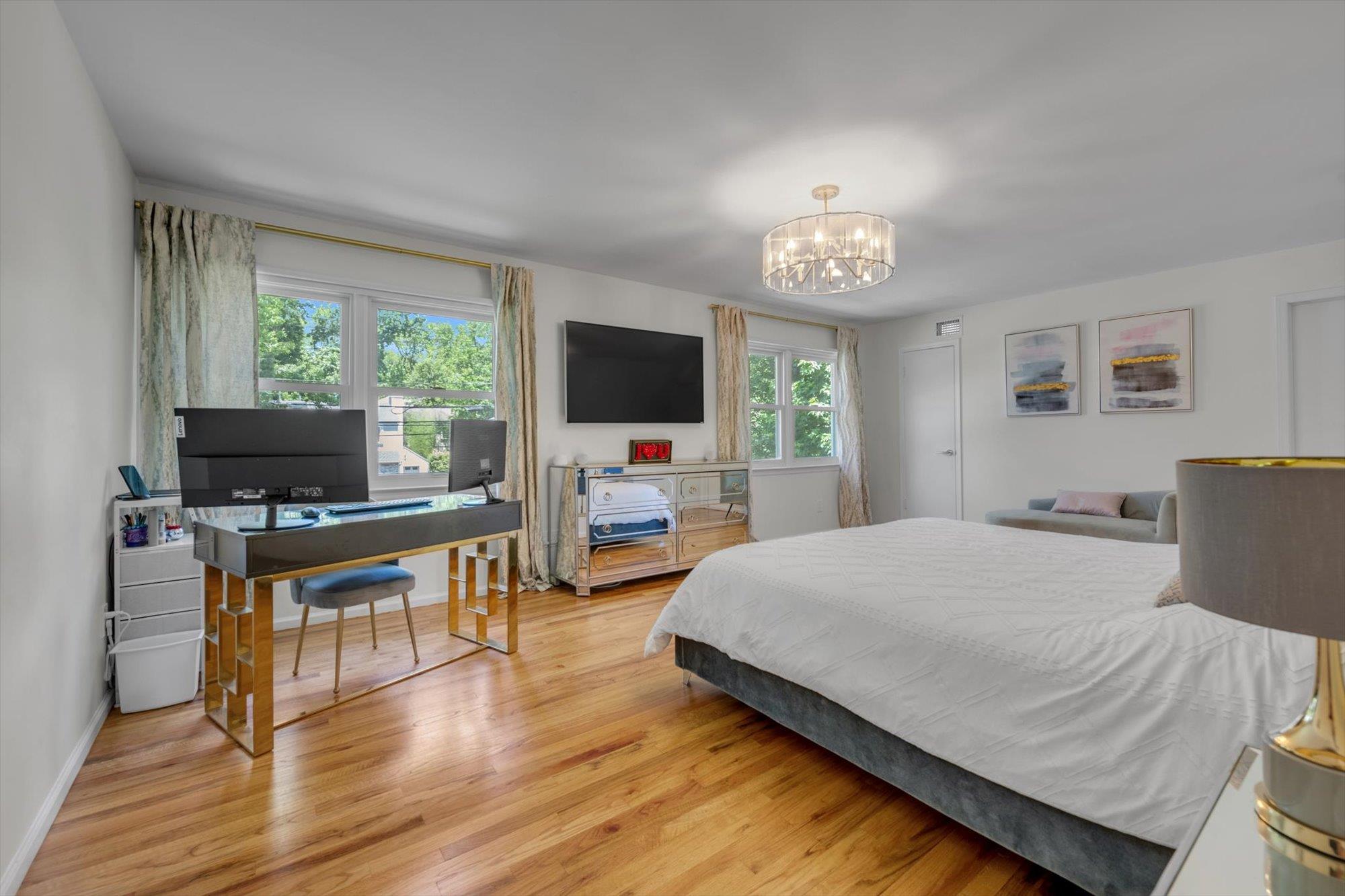 #19 photo, 94 Fairview Avenue, 長島 大頸 Great Neck , NY 11023