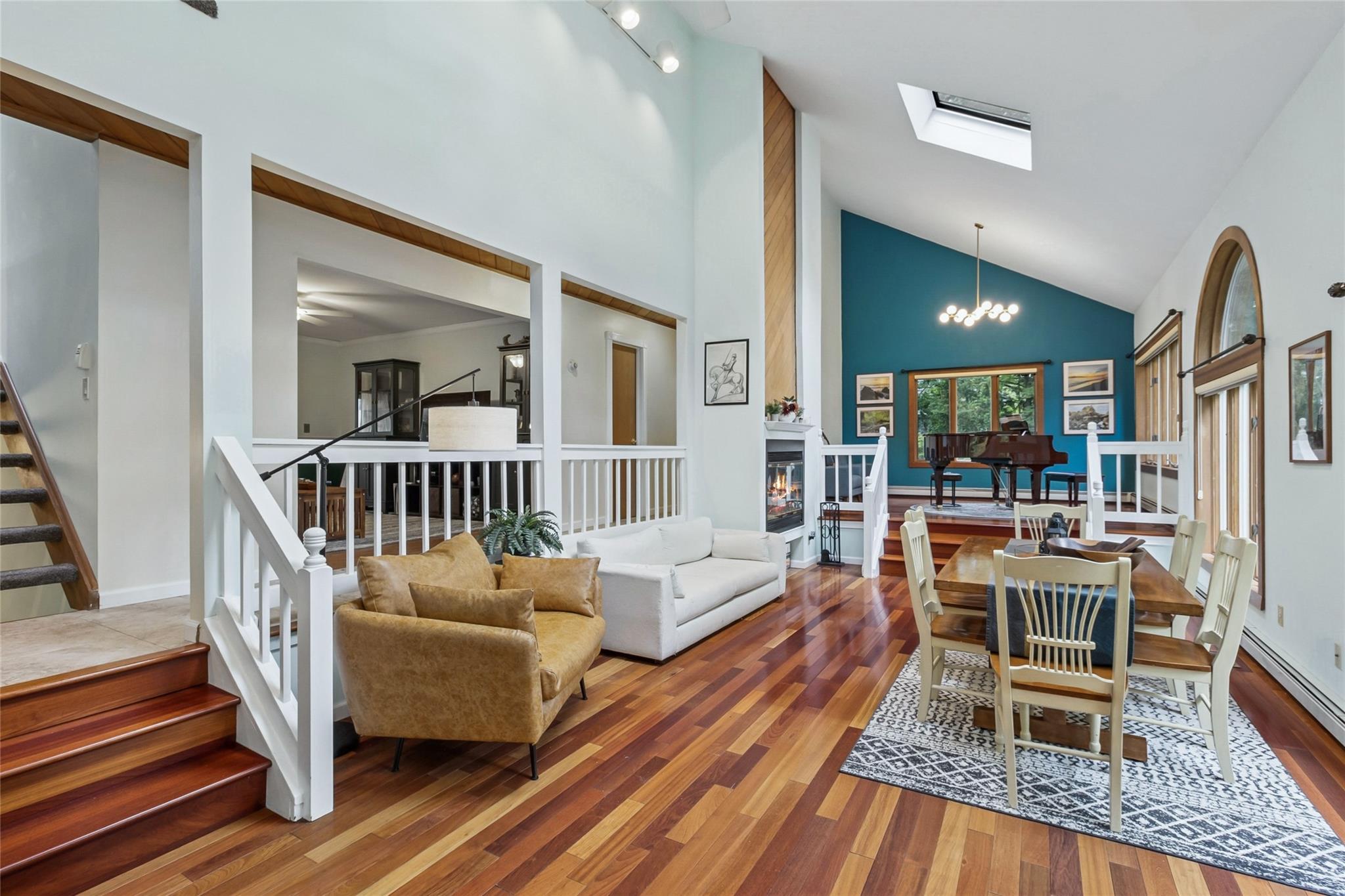 #4 photo, 115 Echo Avenue, سوفولك Miller Place , NY 11764