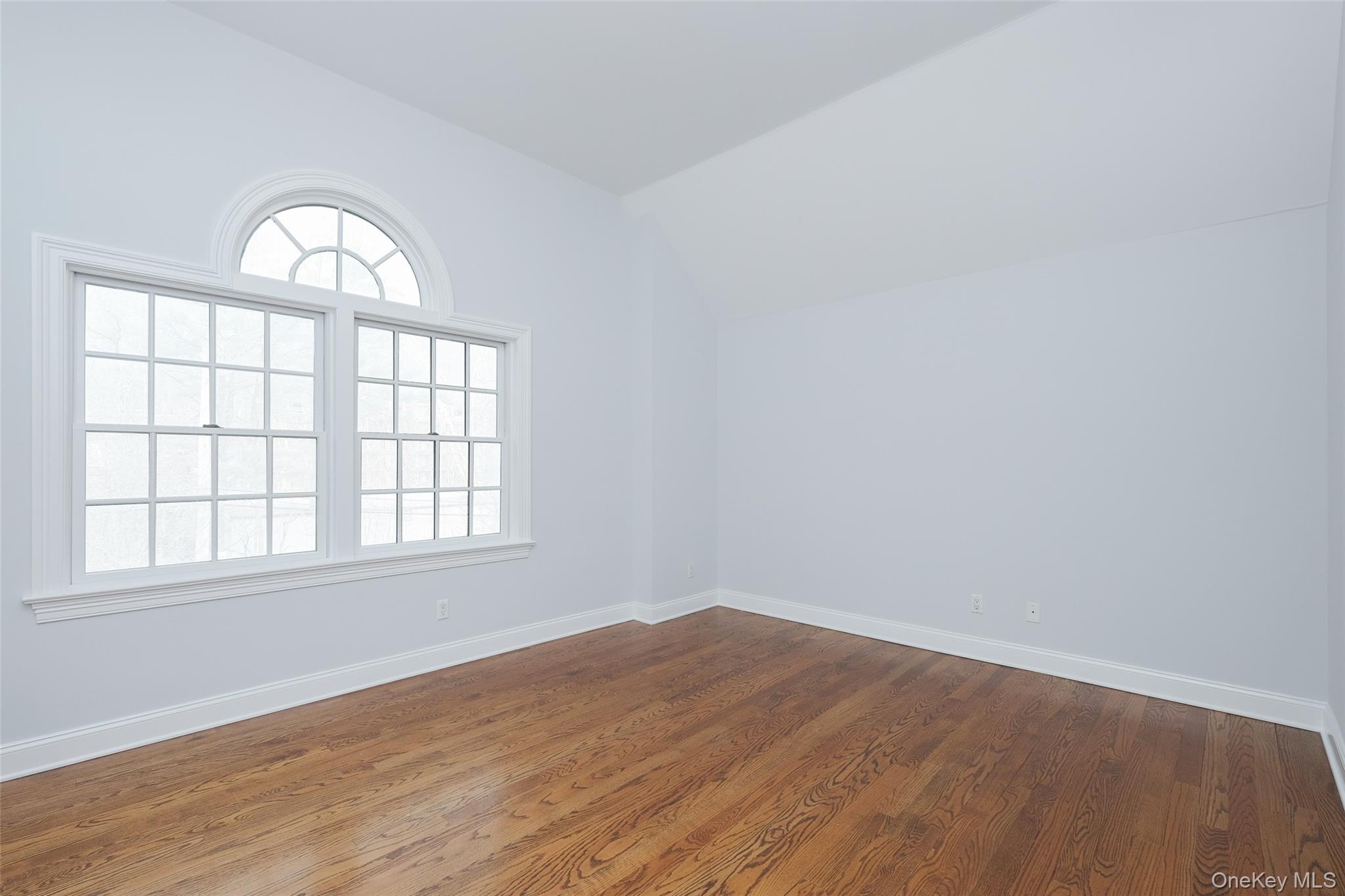 #16 photo, 11 Station Place, Millwood , NY 10546