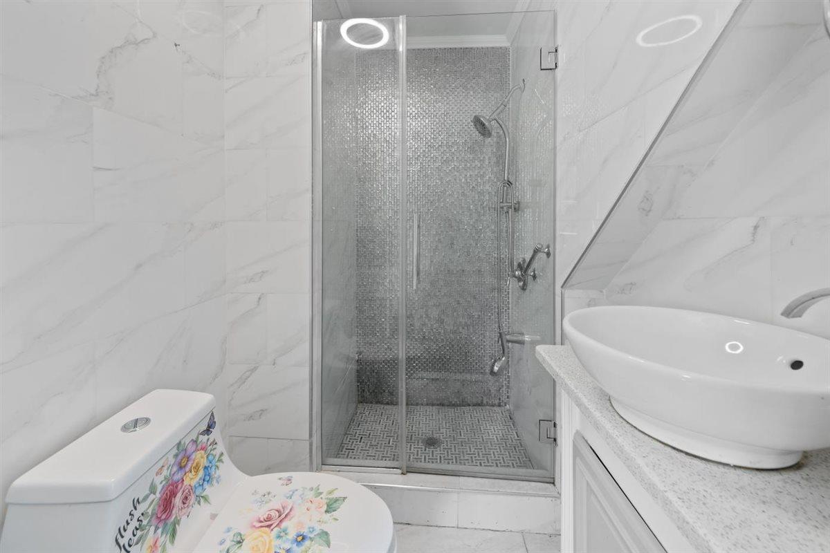 #15 photo, 257 Sheridan Avenue, Mount Vernon , NY 10552