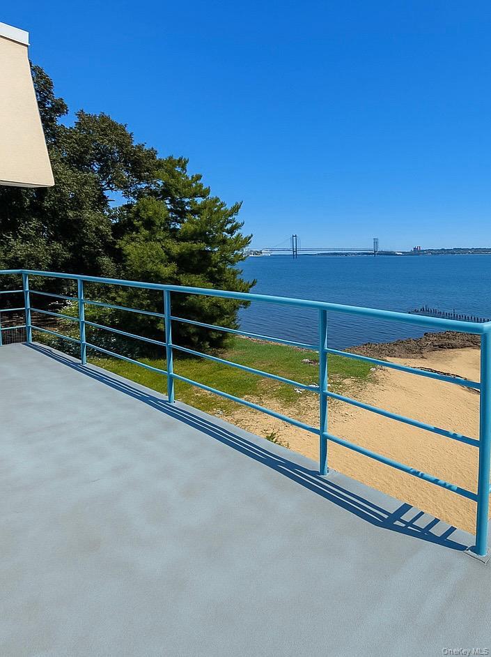 #12 photo, 2730 Schurz Avenue, ブロンクス区 Bronx , NY 10465