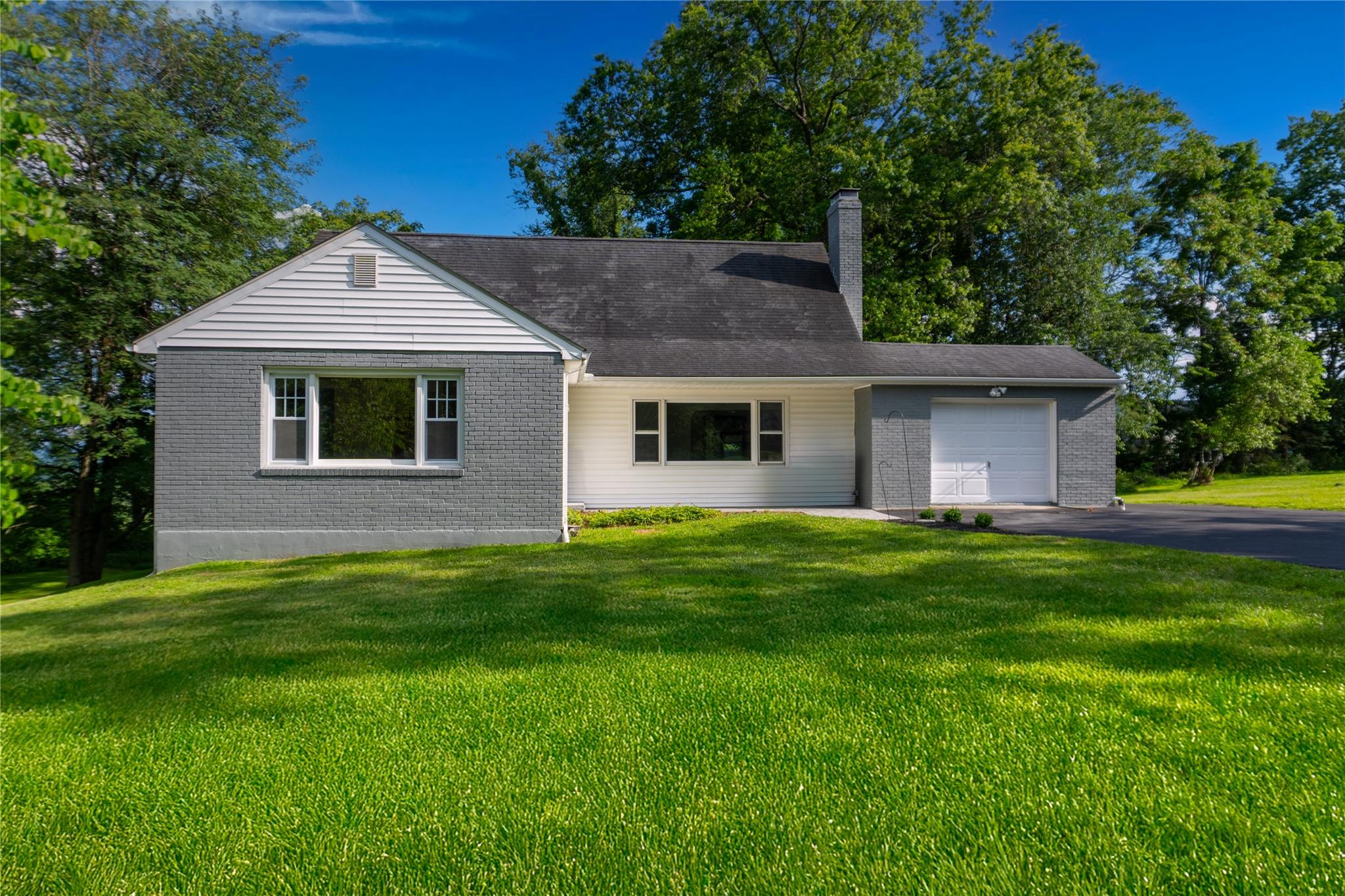 #1 photo, 12 Edge Hill Road, Wappingers Falls , NY 12590