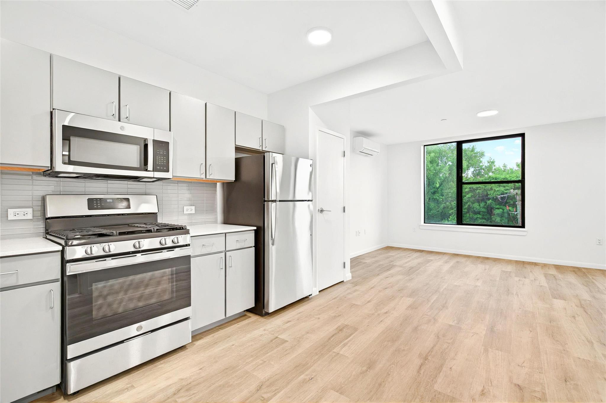 #18 photo, 1727 Lacombe Avenue, ブロンクス区 Bronx , NY 10473