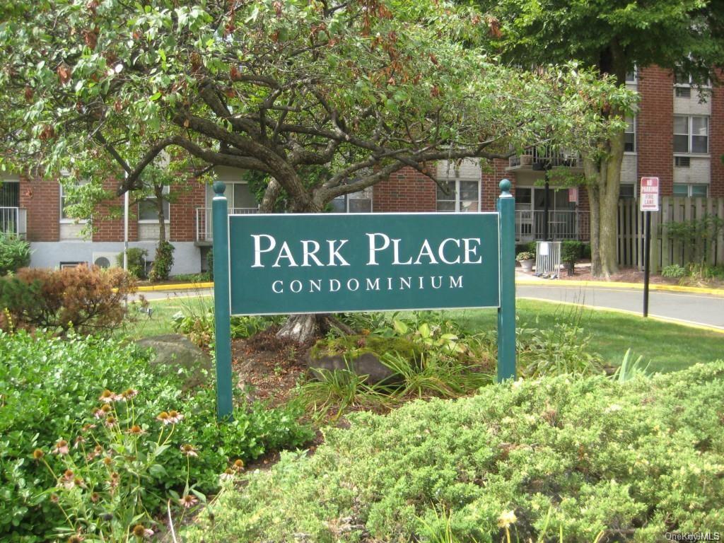 #1 photo, 35 Park Avenue, Suffern , NY 10901