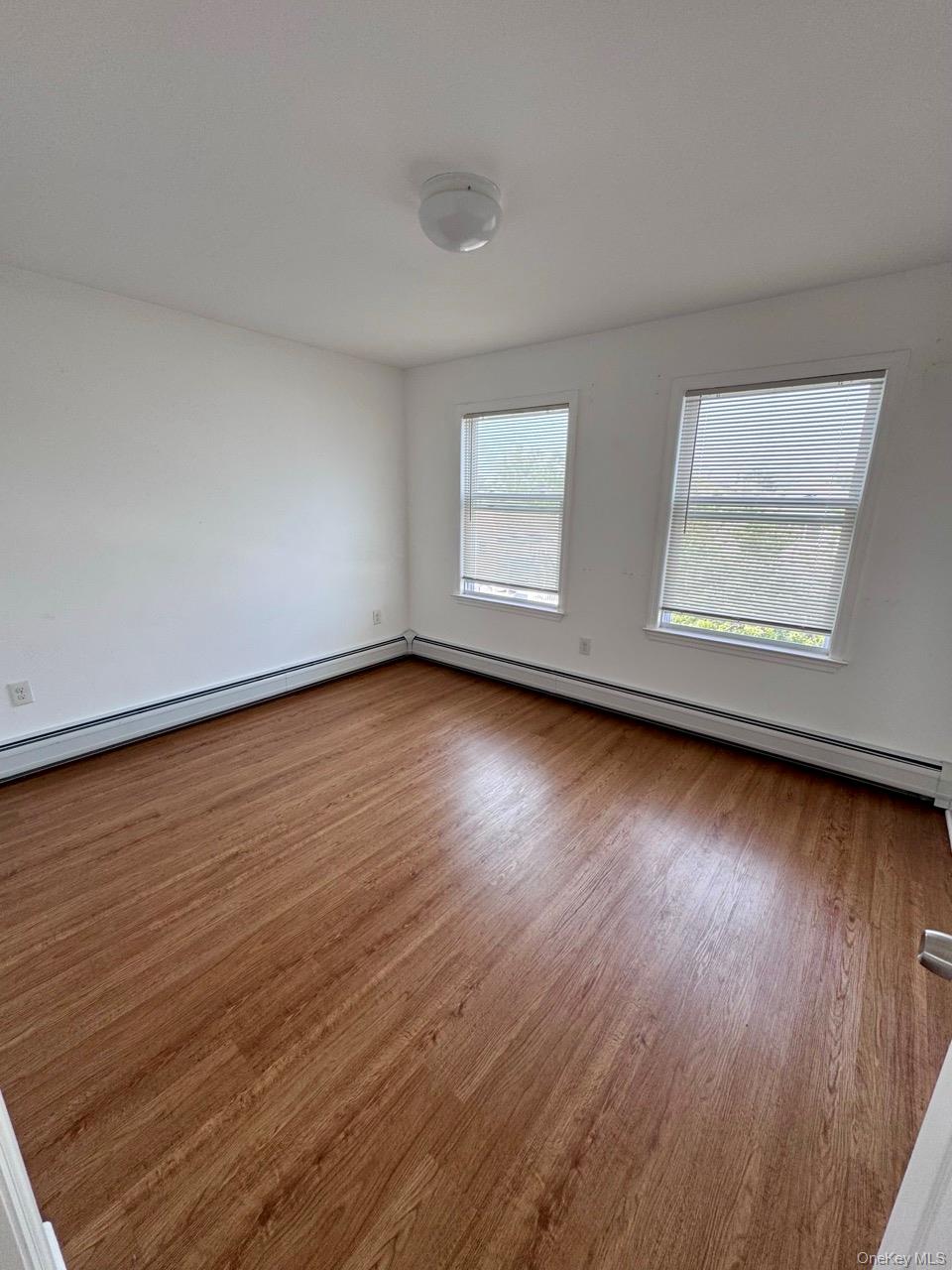 #11 photo, 107 Baden Place, スタテンアイランド Staten Island , NY 10306