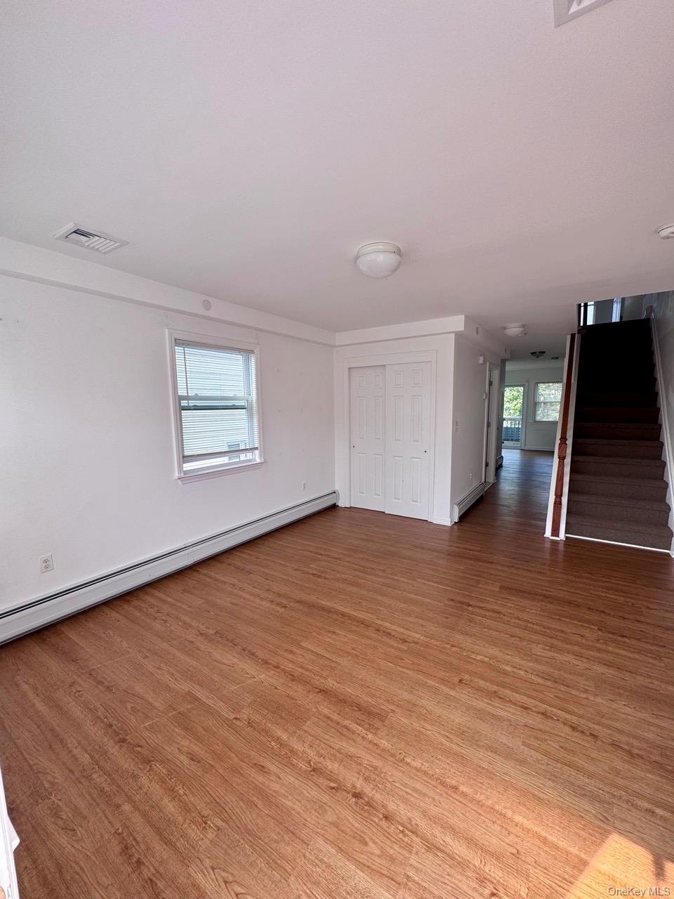 #9 photo, 107 Baden Place, スタテンアイランド Staten Island , NY 10306