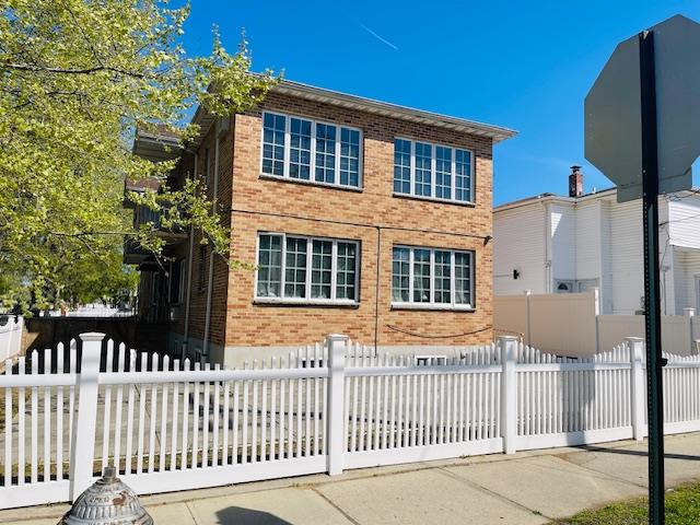 #4 photo, 115-49 Inwood Street, クイーンズ区 South Ozone Park , NY 11436