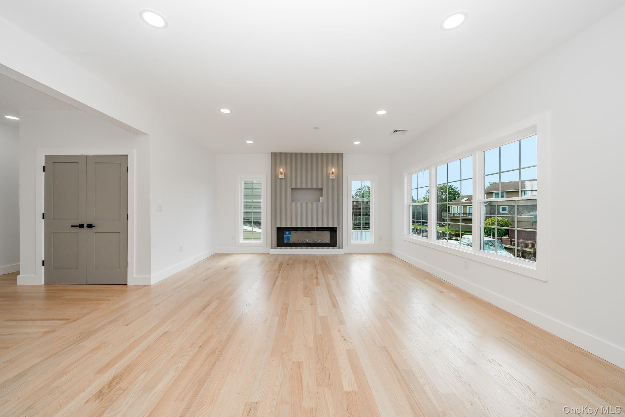 #19 photo, 23 Bay Street, ナッソー郡 Bellmore , NY 11710