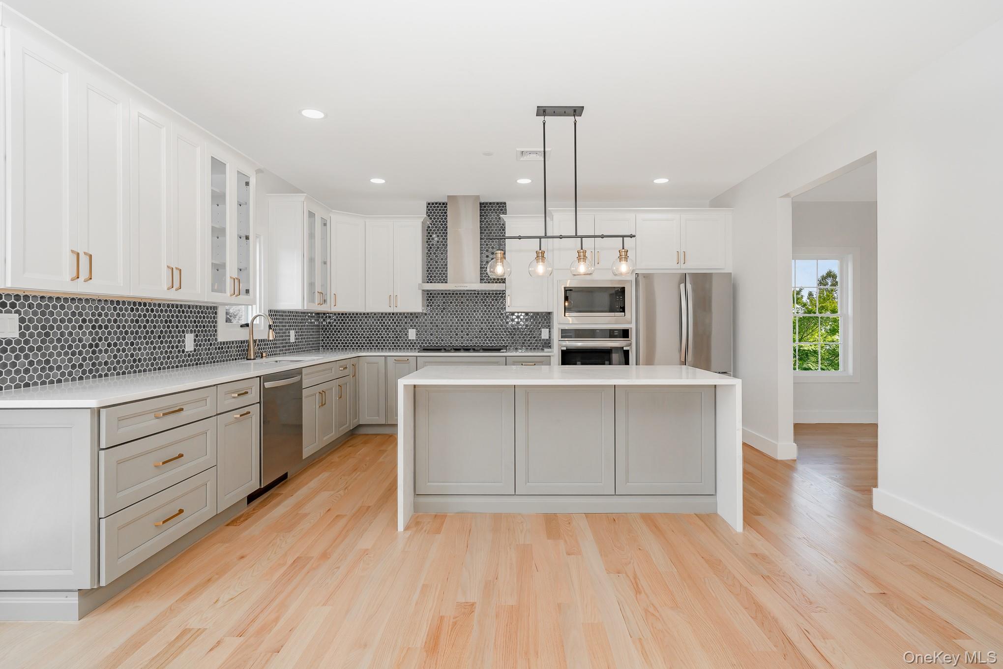 #20 photo, 23 Bay Street, ナッソー郡 Bellmore , NY 11710