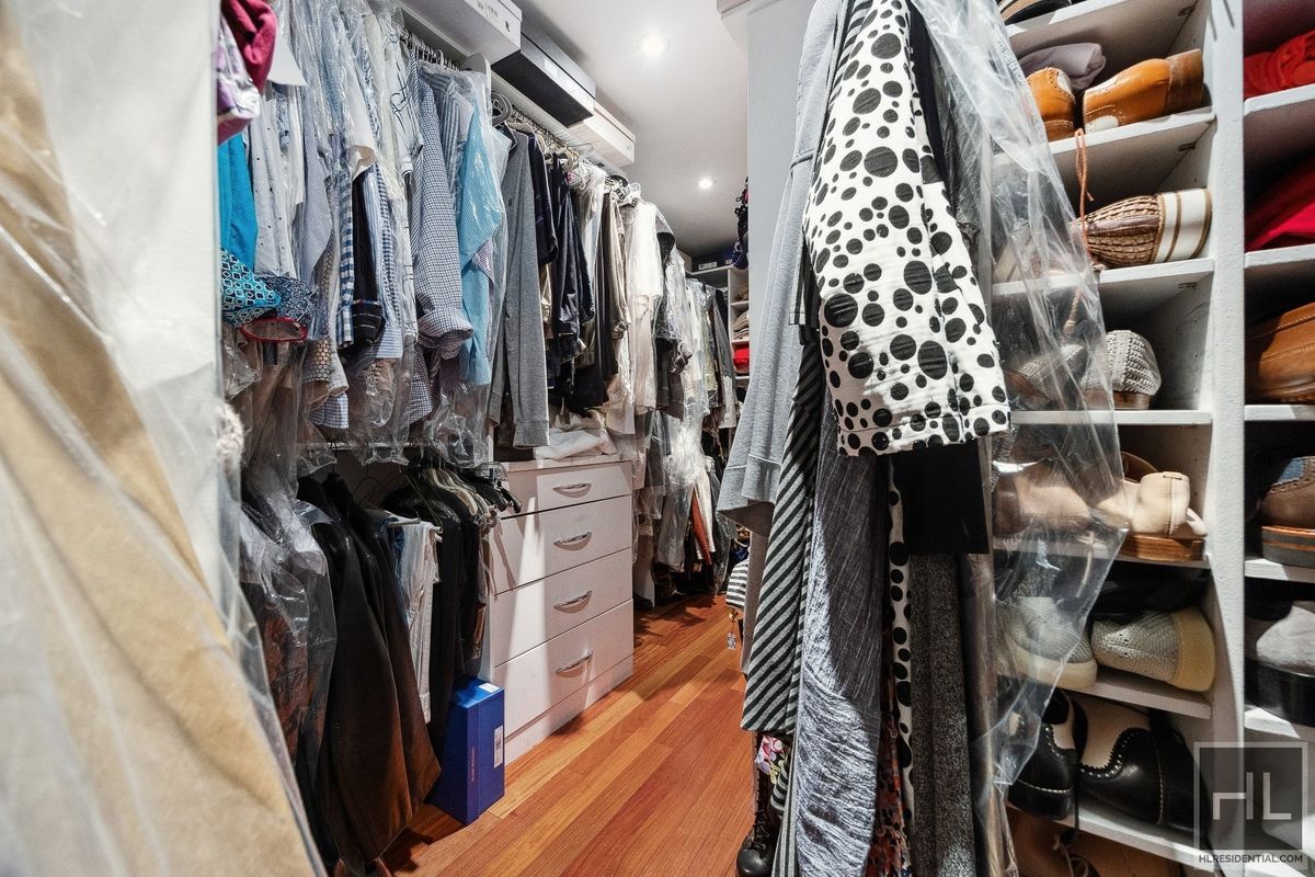 #9 photo, 215-217 E 96th Street, マンハッタン Upper East Side , NY 10128