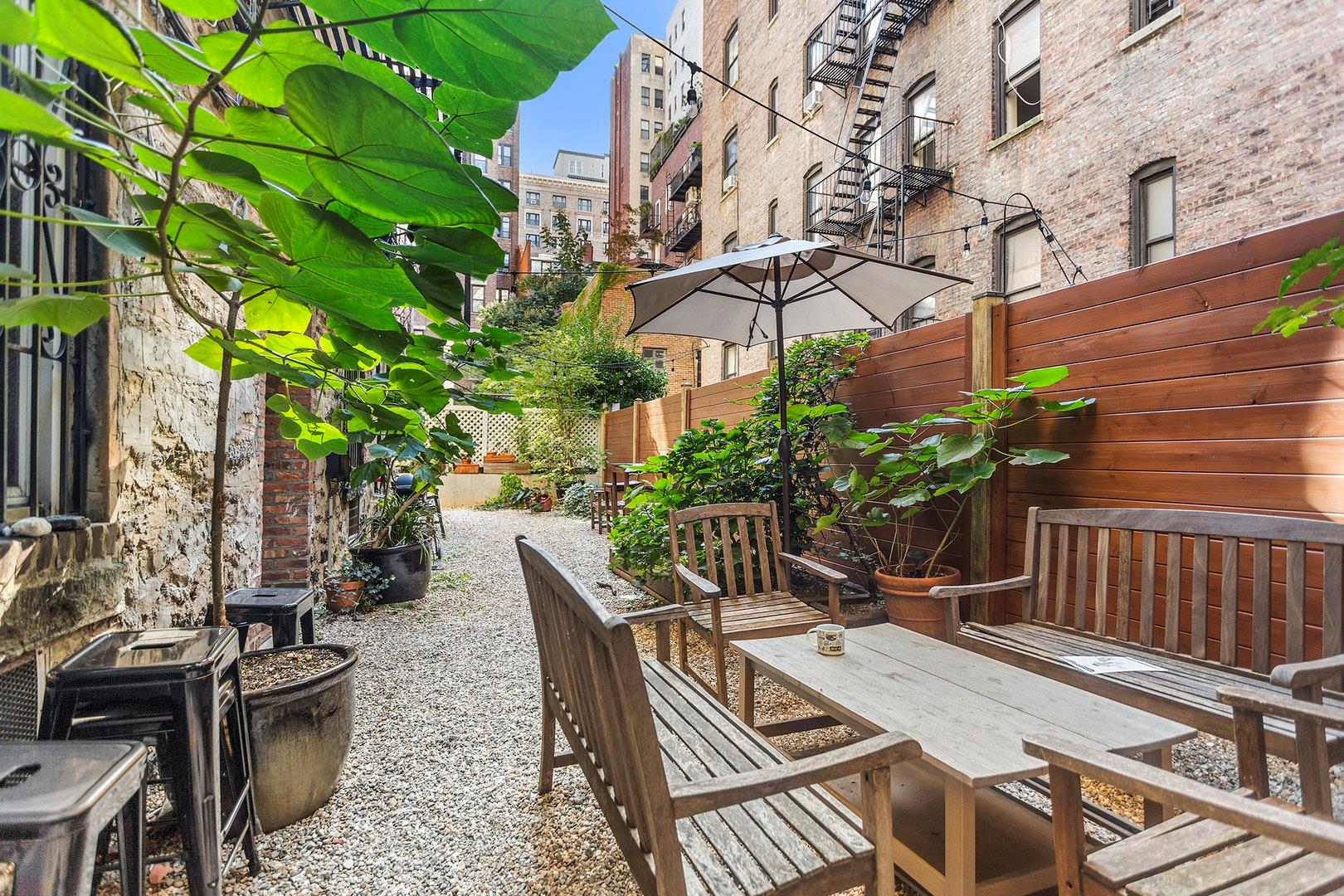 #10 photo, New York City, Upper West Side , NY 10024