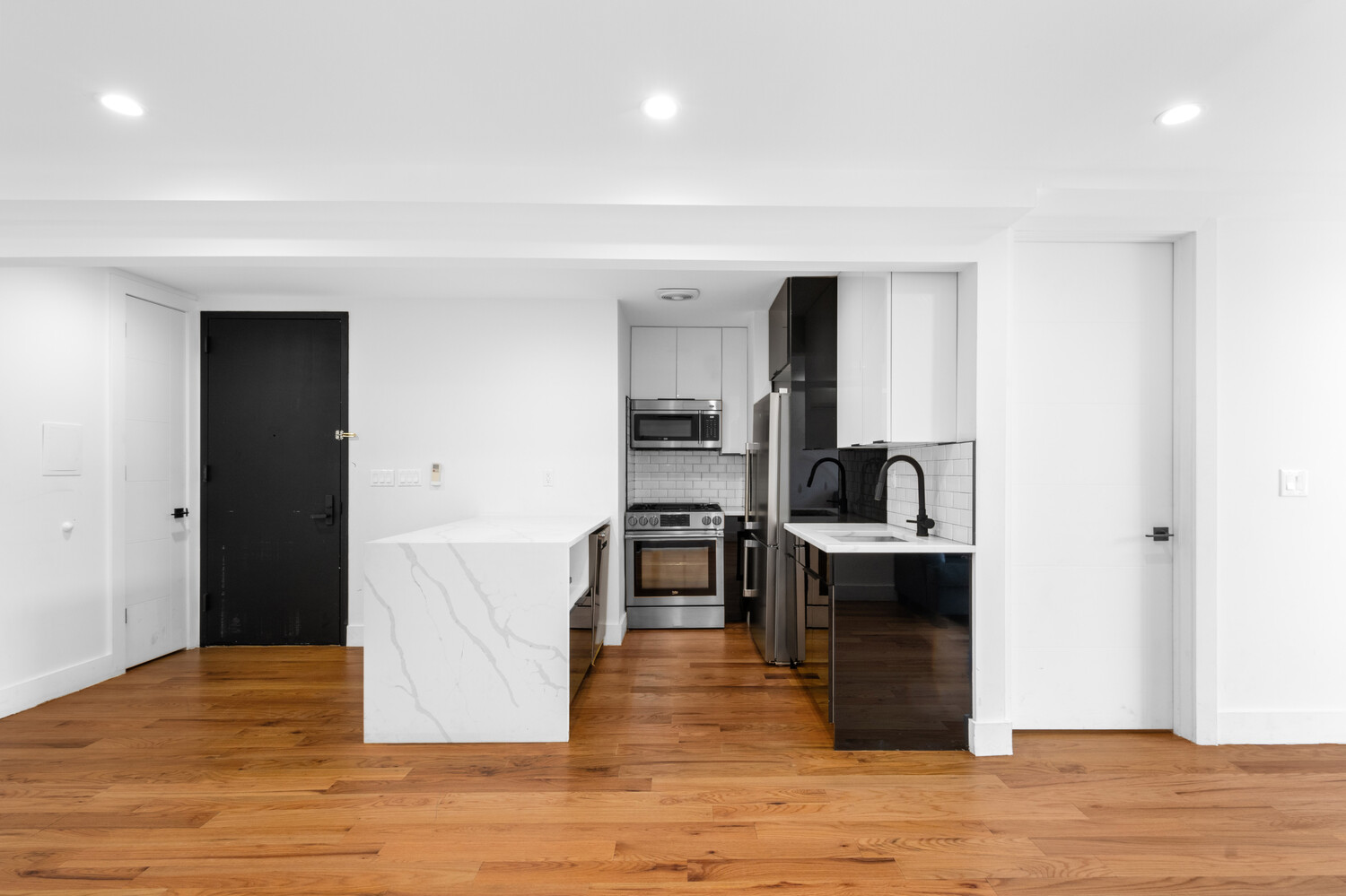 #1 photo, 514 MAPLE Street, Wingate , NY 11225