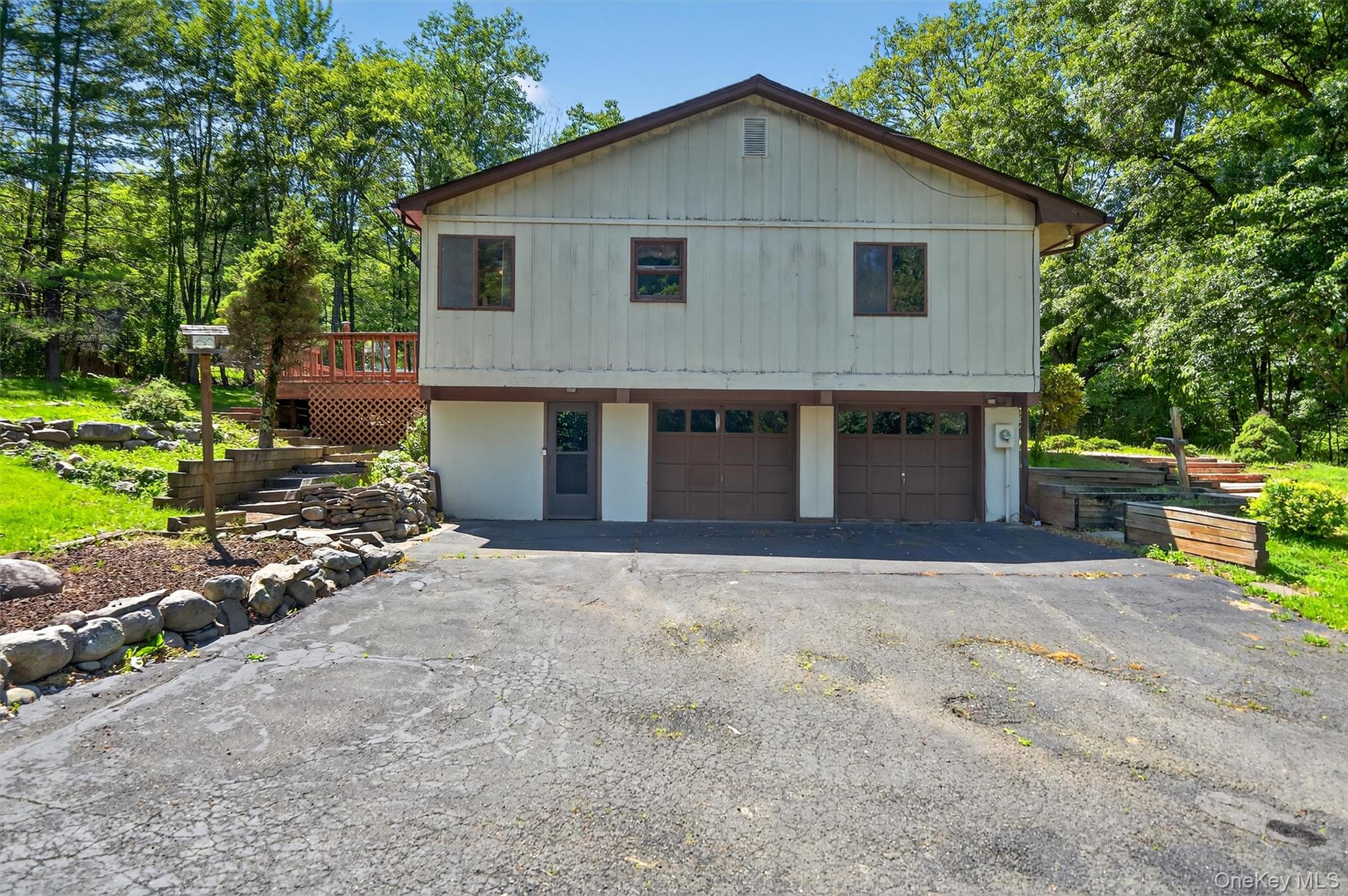 #7 photo, 351 Ski Run Road, Bloomingburg , NY 12721