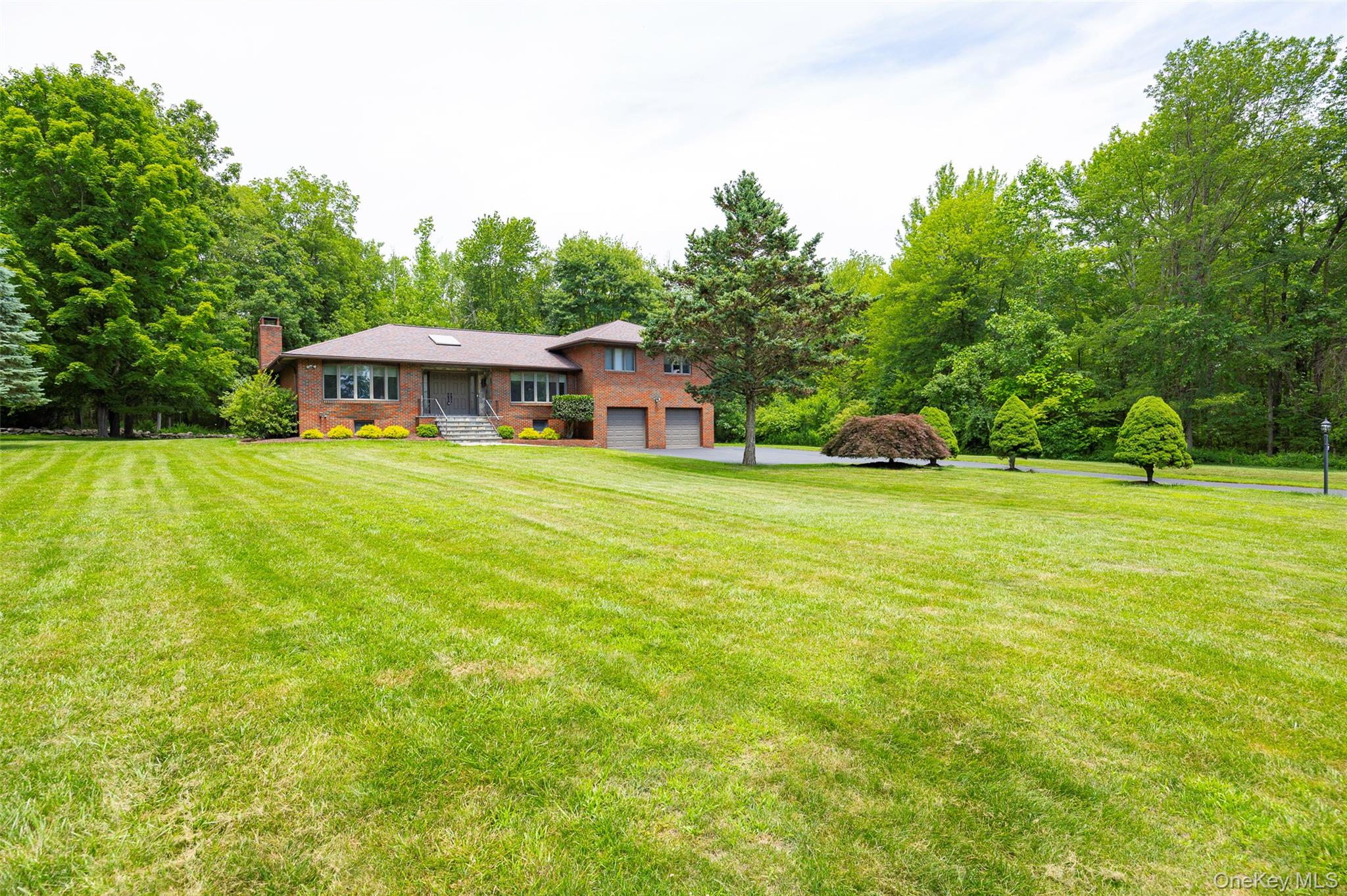 #9 photo, 23 Lounsbury Drive, Baldwin Place , NY 10505