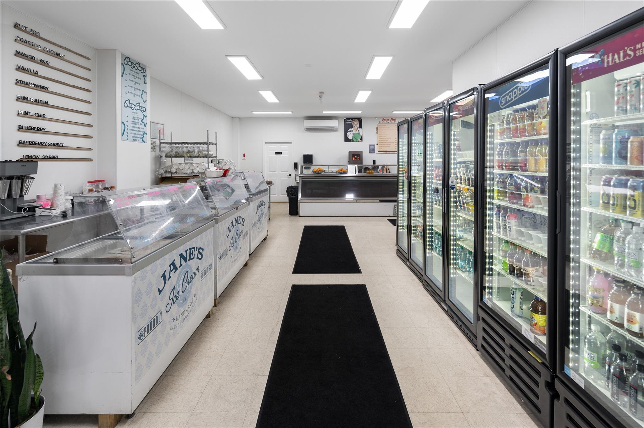 #5 photo, 524-526 N Bedford Road, Bedford Hills , NY 10507