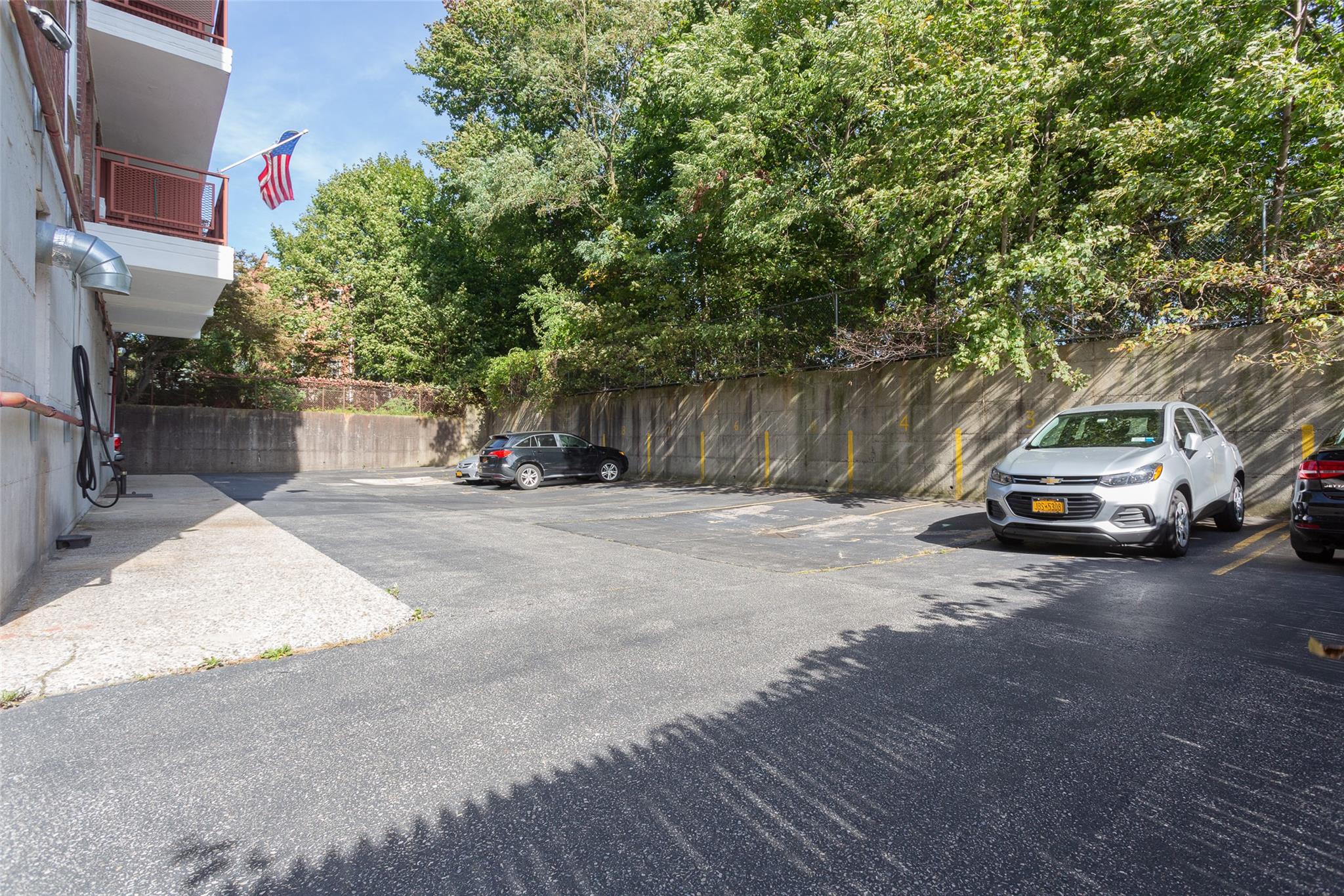 #12 photo, 65-15 Alderton Street, クイーンズ区 Rego Park , NY 11374