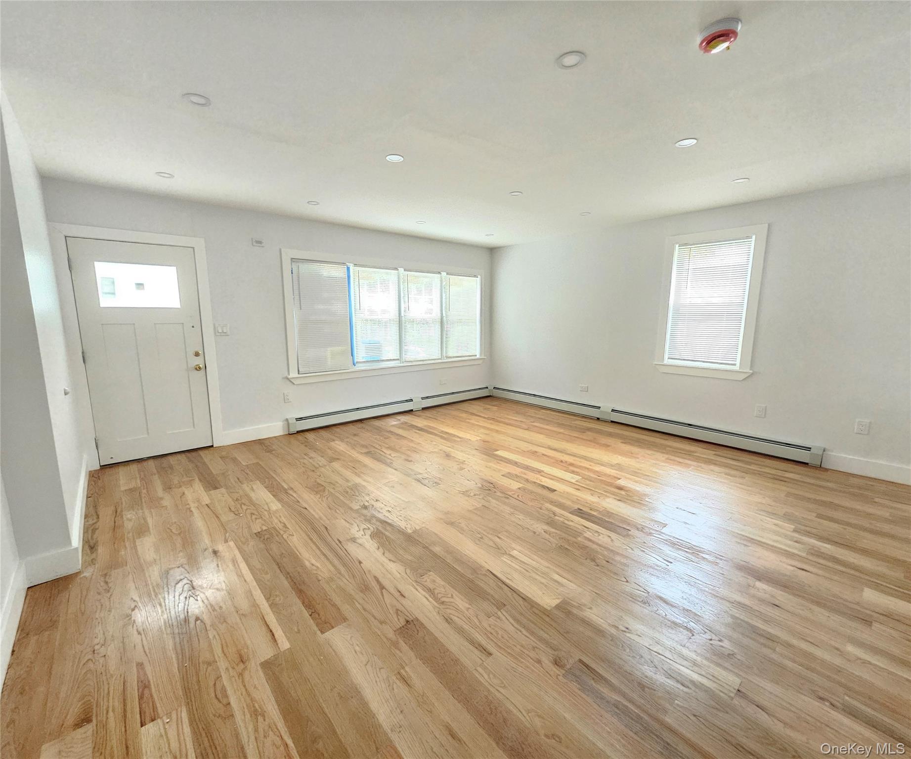 #12 photo, 153-23 123 Avenue, Jamaica , NY 11434