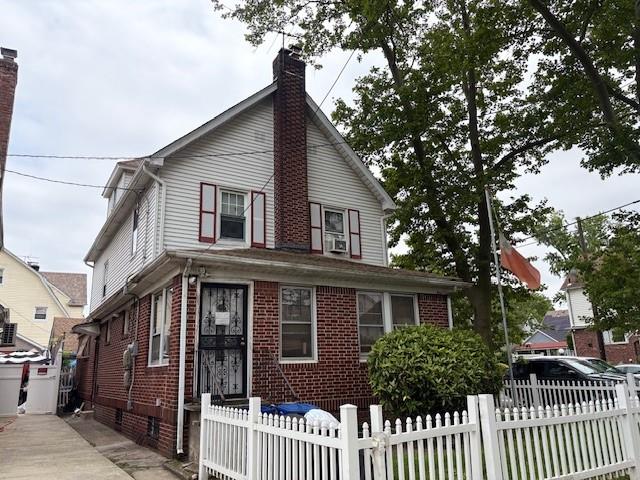 #1 photo, 200-02 104 Avenue, Saint Albans , NY 11412