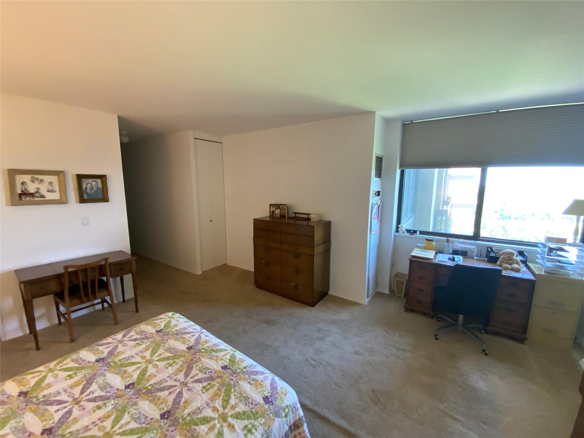 #13 photo, 27110 Grand Central Parkway, クイーンズ区 Floral Park , NY 11005