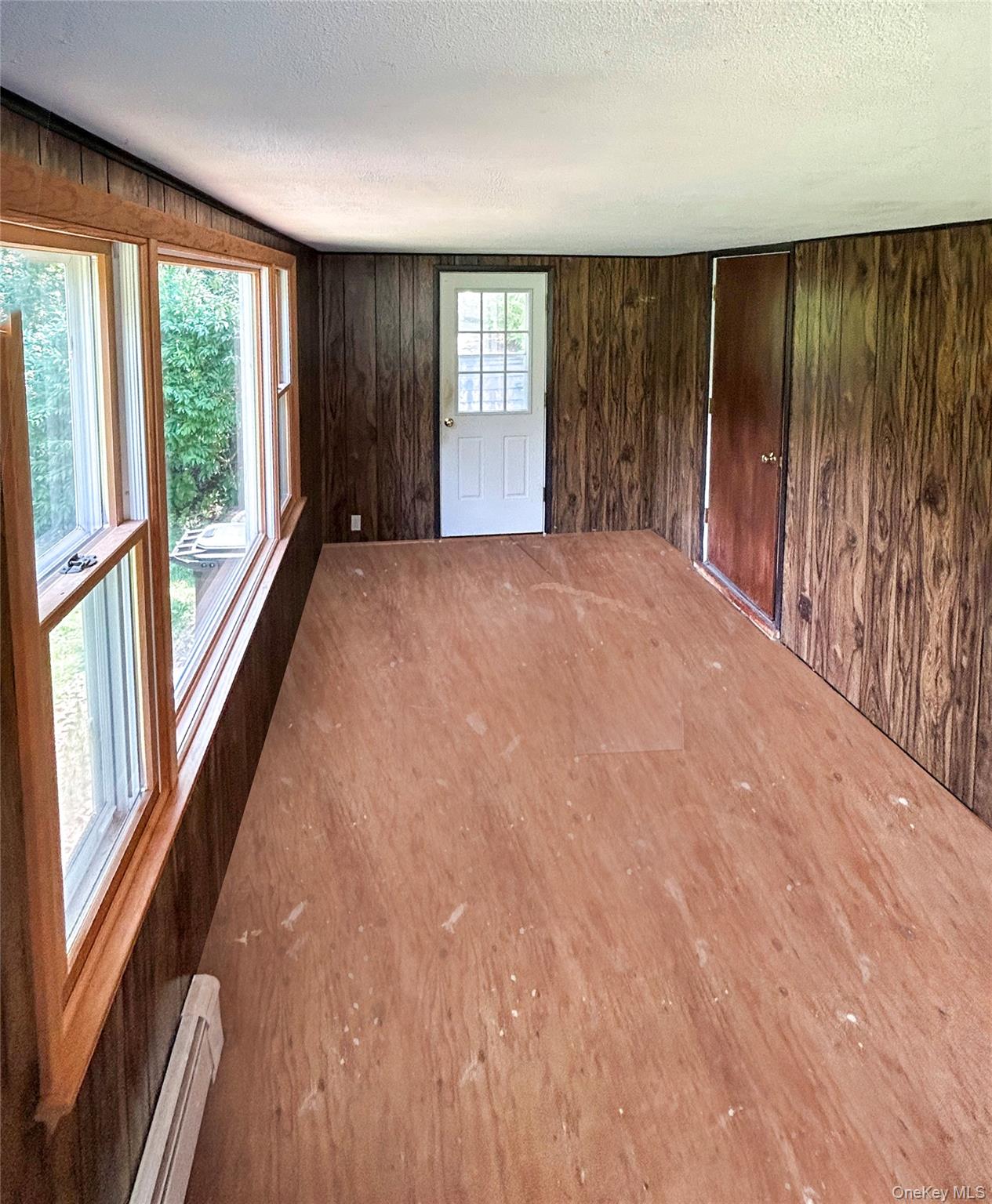 #11 photo, 408 Ackerson Boulevard, Brightwaters , NY 11718