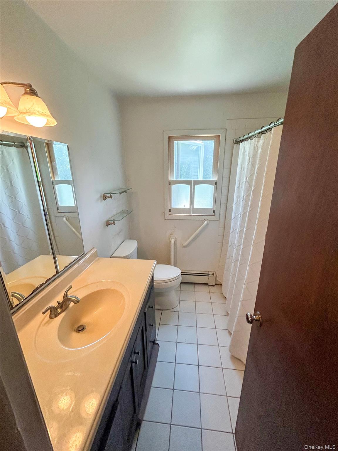 #6 photo, 408 Ackerson Boulevard, Brightwaters , NY 11718