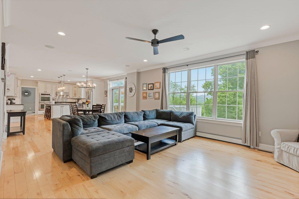 #11 photo, 176 Old Peckslip Road, 紐約州 Holmes , NY 12531