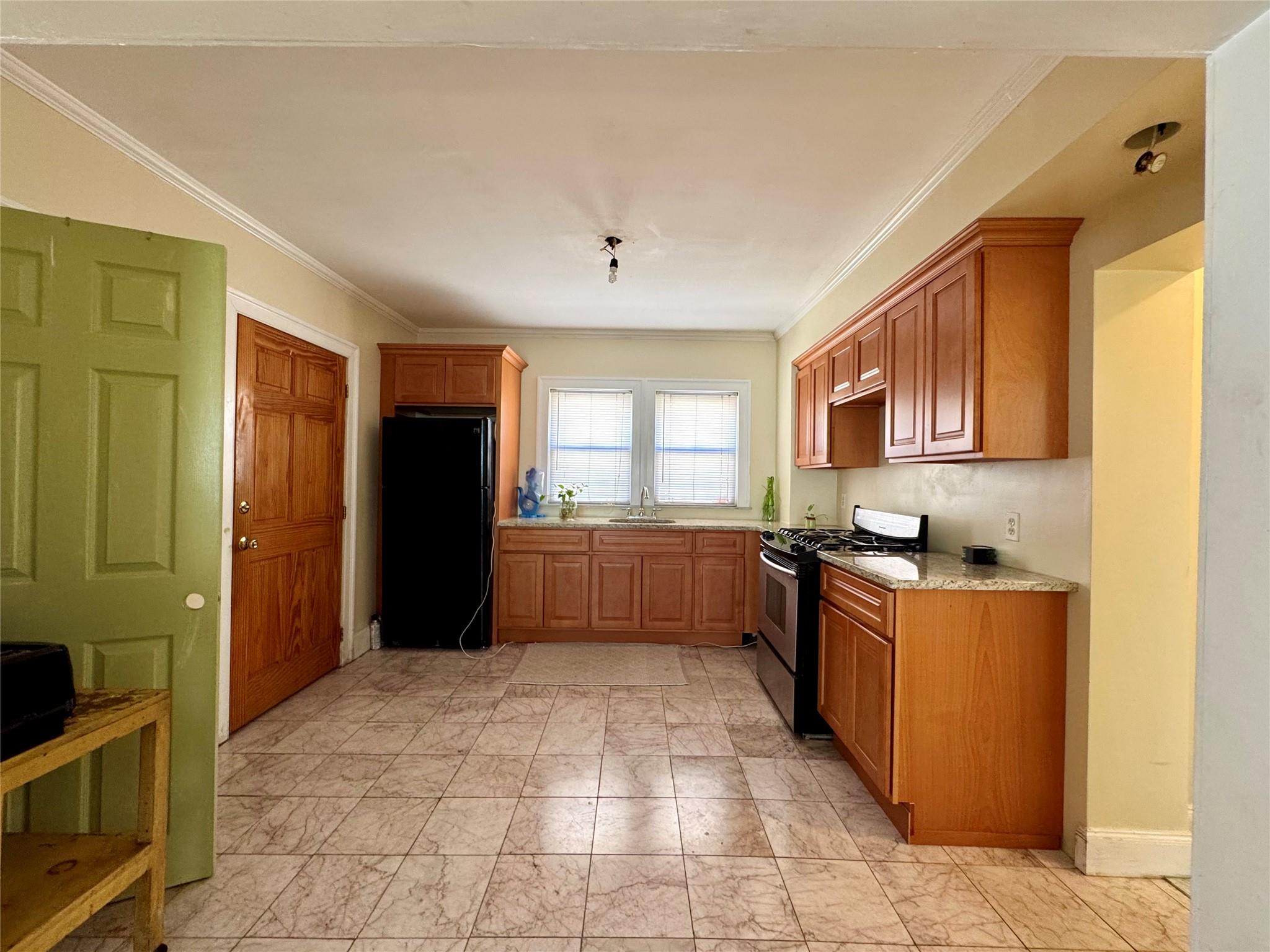 #5 photo, 4212 Monticello Avenue, برونكس Bronx , NY 10466