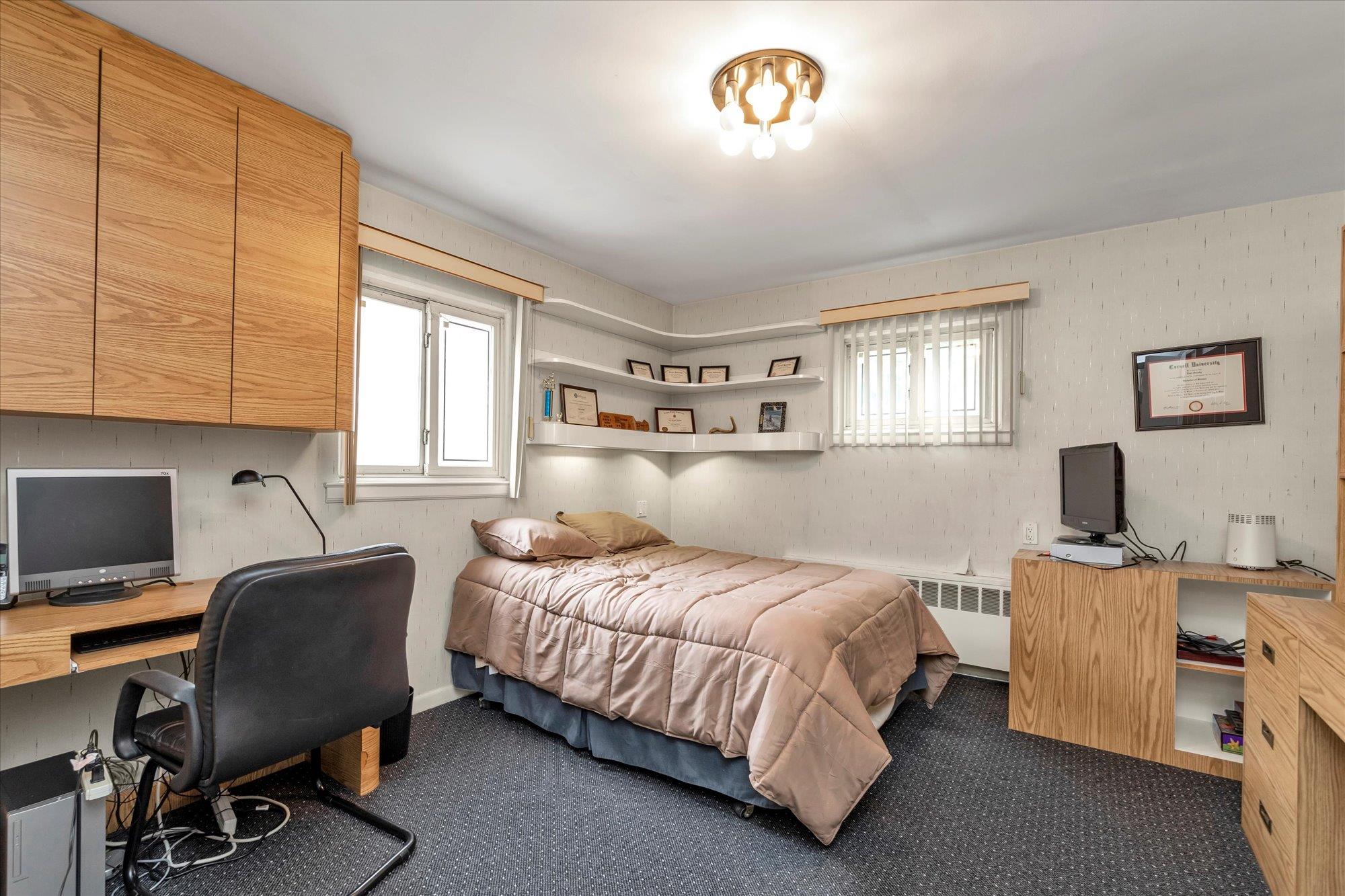 #12 photo, 895 Cherry Lane, ナッソー郡 North Woodmere , NY 11581