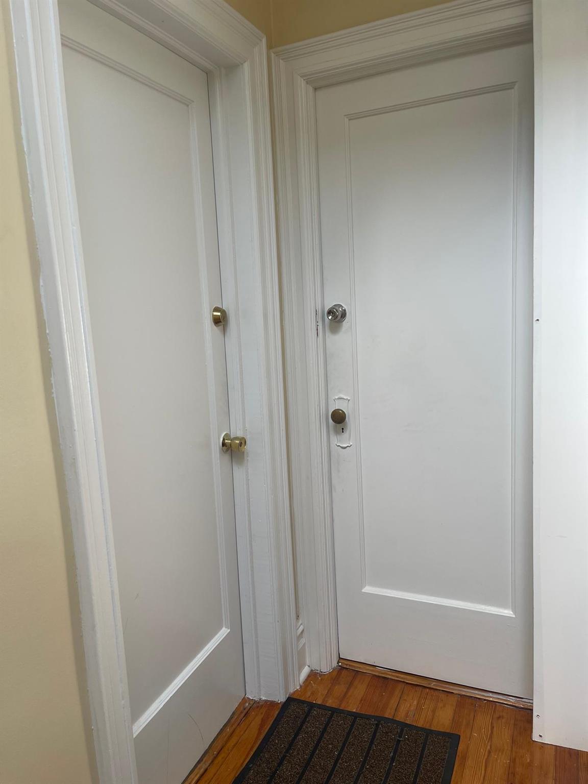 #12 photo, 3331 100th Street, クイーンズ区 Corona , NY 11368