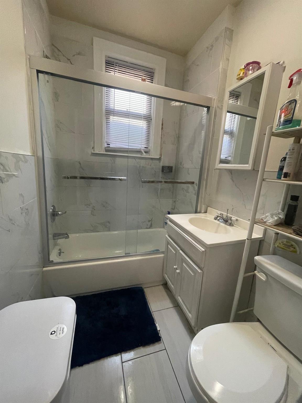 #5 photo, 3331 100th Street, クイーンズ区 Corona , NY 11368