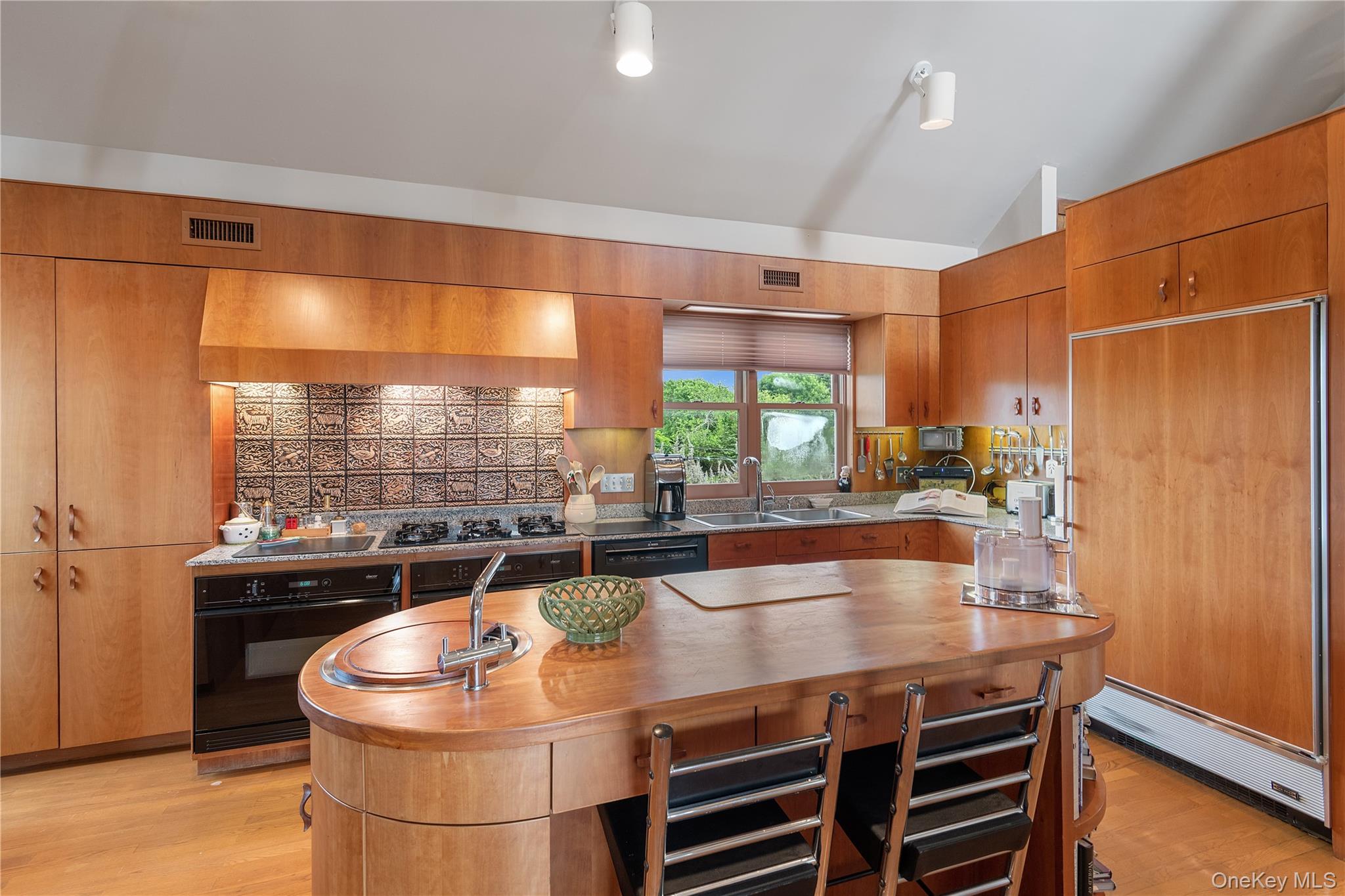 #14 photo, 56 Tuthill Point Road, サフォーク郡 East Moriches , NY 11940