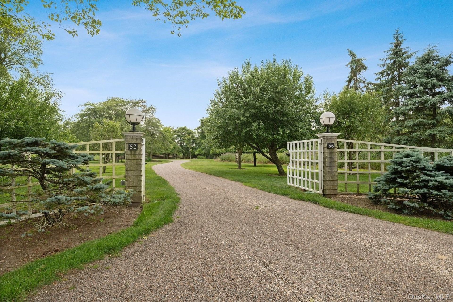 #2 photo, 56 Tuthill Point Road, サフォーク郡 East Moriches , NY 11940