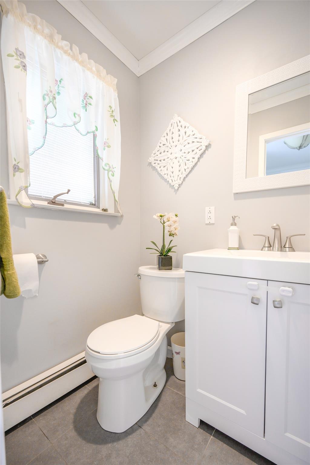 #11 photo, 49 Nottingham Drive, サフォーク郡 Middle Island , NY 11953