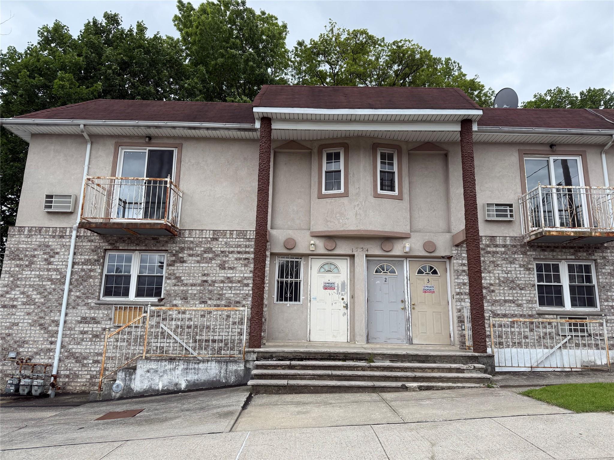 #1 photo, 1754 Givan Avenue, برونكس Bronx , NY 10469