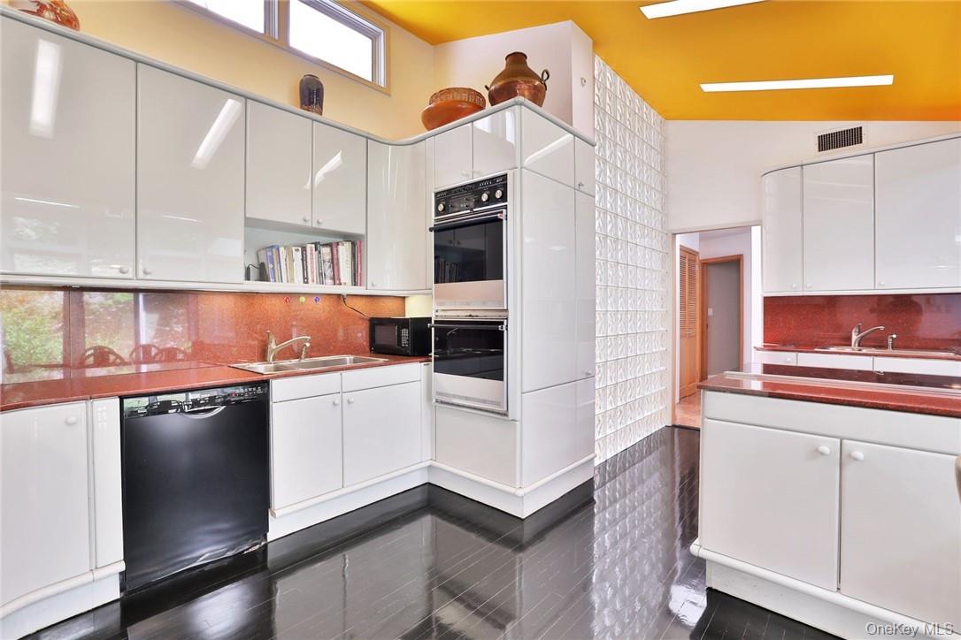 #15 photo, 5 Deerfield Lane, Mamaroneck , NY 10543