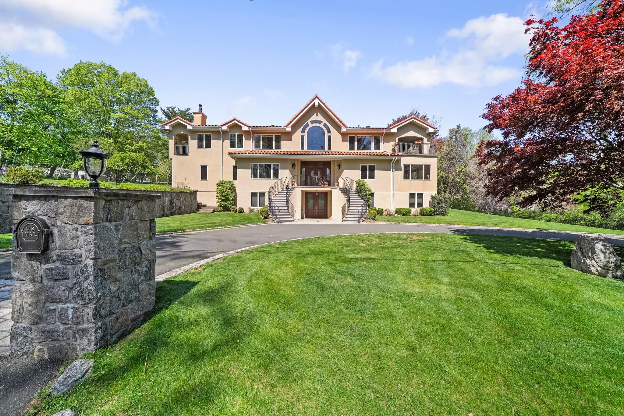 #1 photo, 33 Winding Road Farm, Ardsley , NY 10502