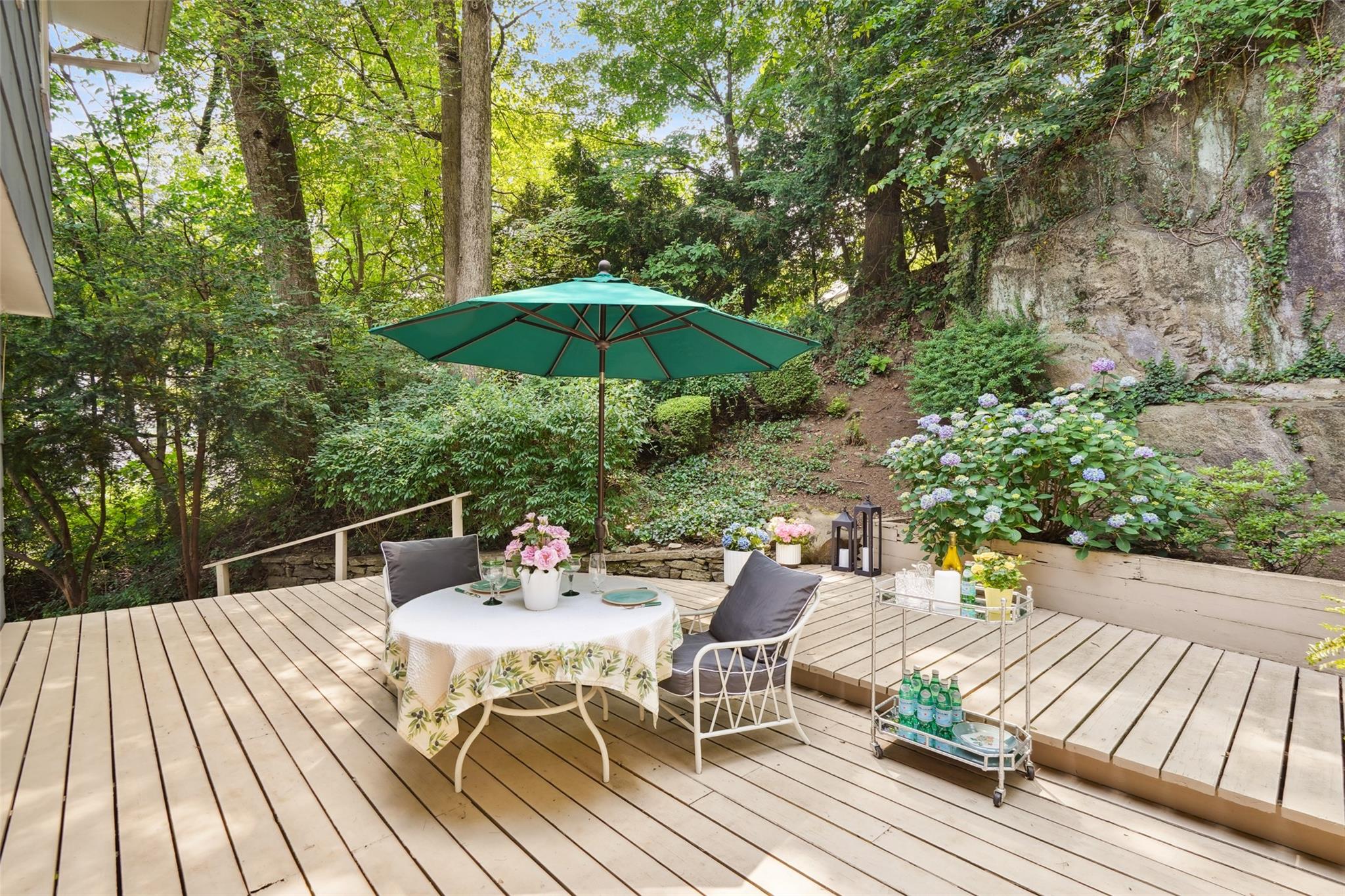 #17 photo, 10 Rockledge Road, Bronxville , NY 10708