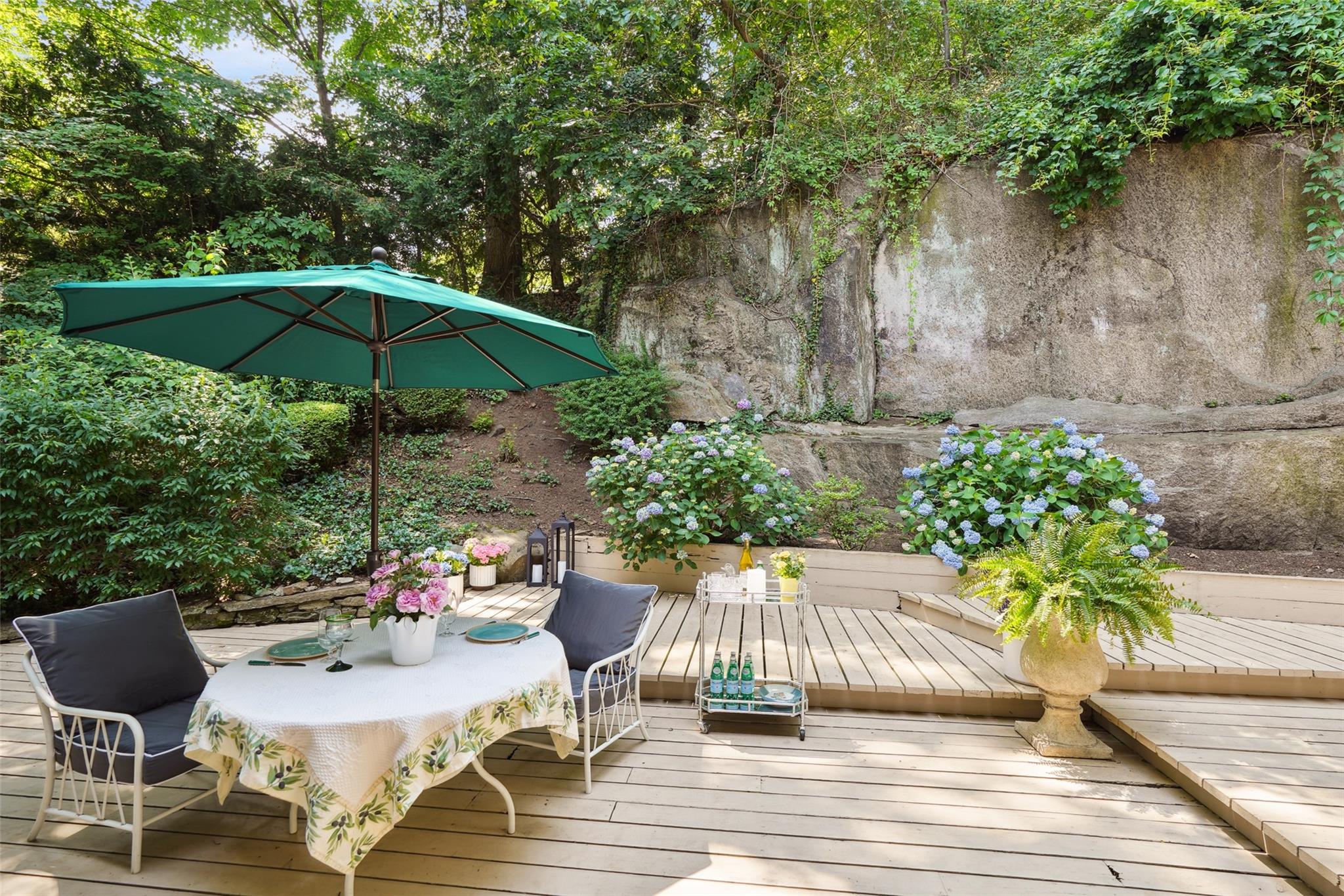 #8 photo, 10 Rockledge Road, Bronxville , NY 10708